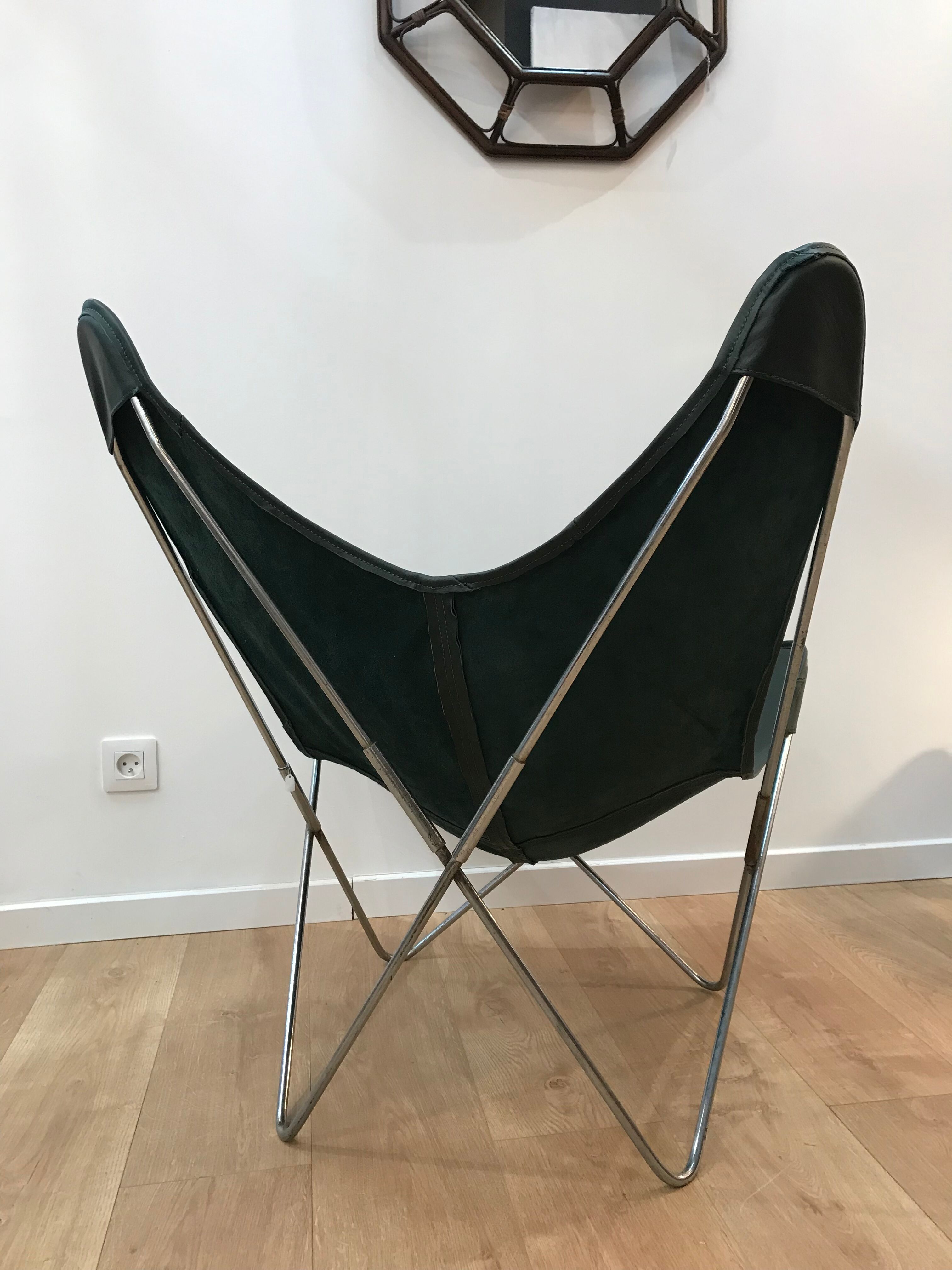 Aa airborne armchair