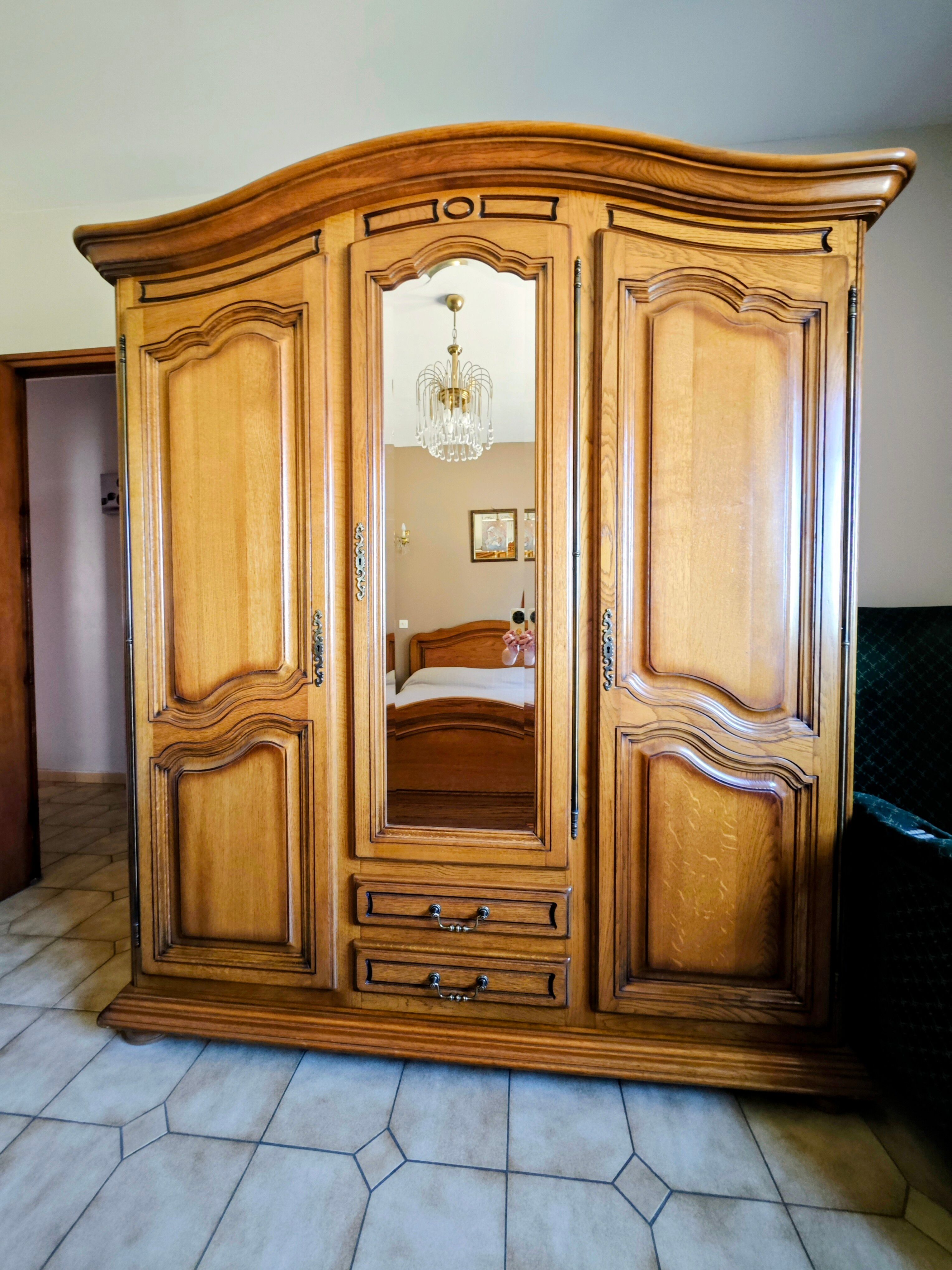 Solid oak wardrobe bed