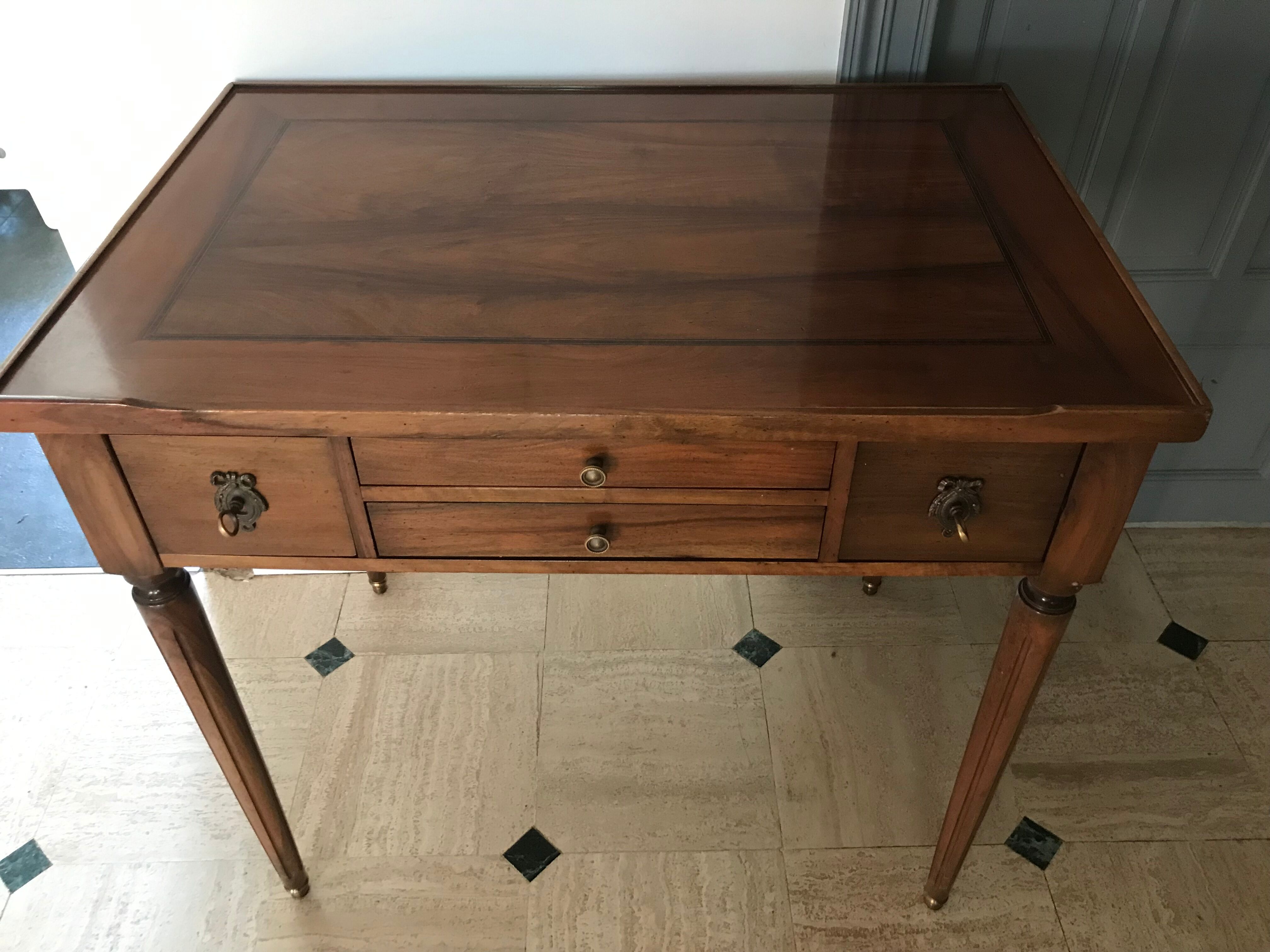 Desk