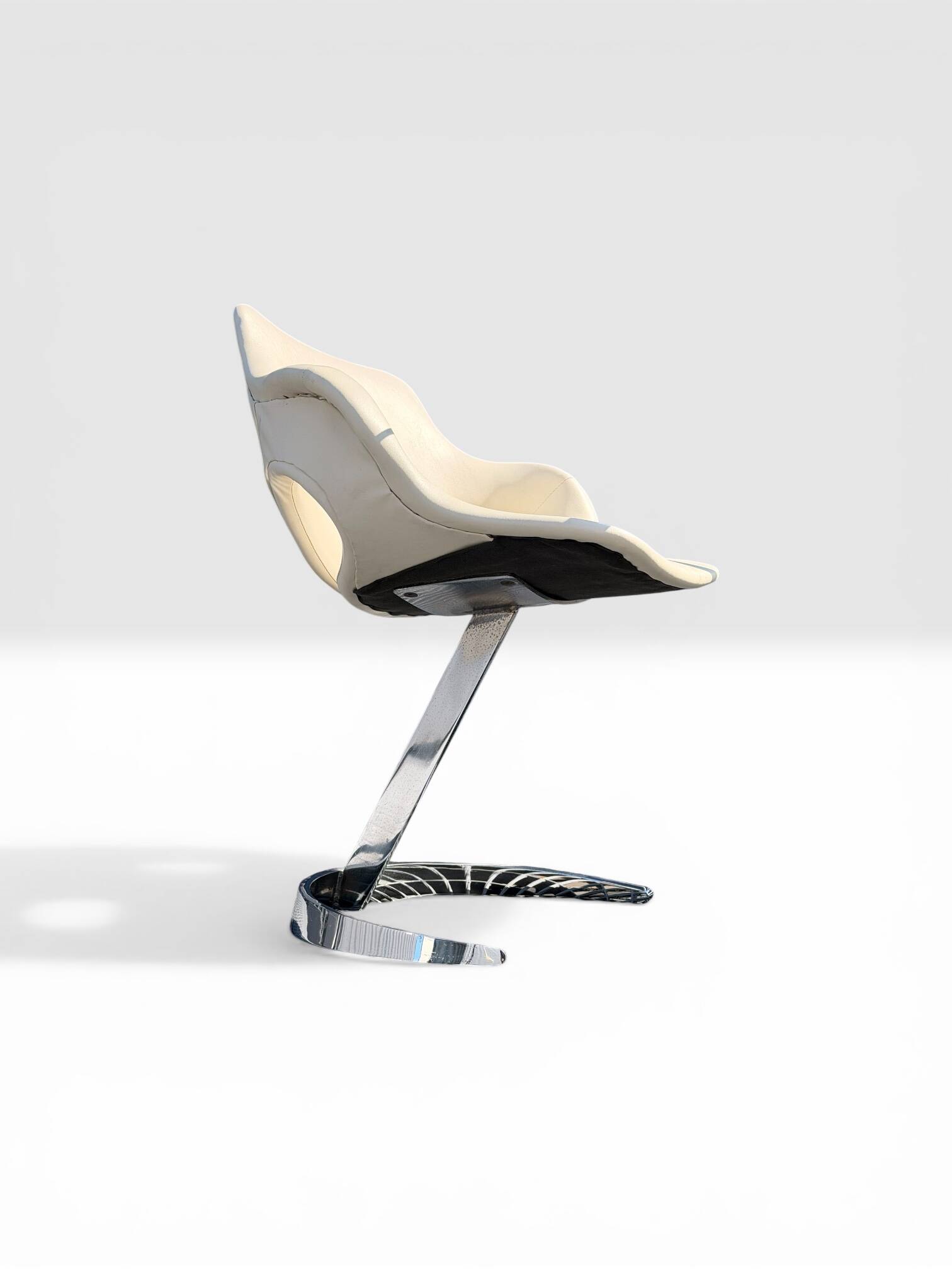 Dining Room Set Scimitar Boris Tabacoff MMM 1970 | Glass and Chrome