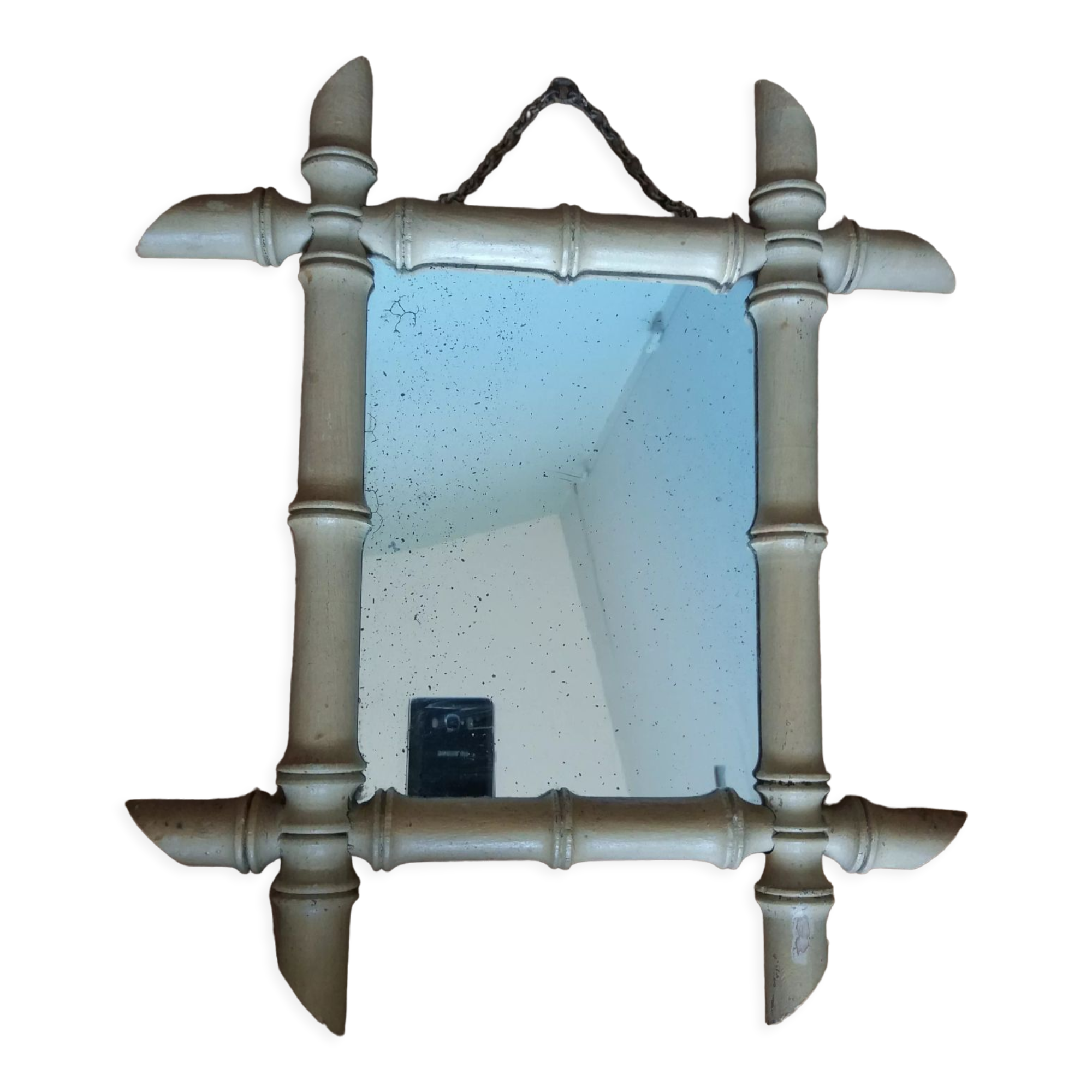 Bamboo mirror