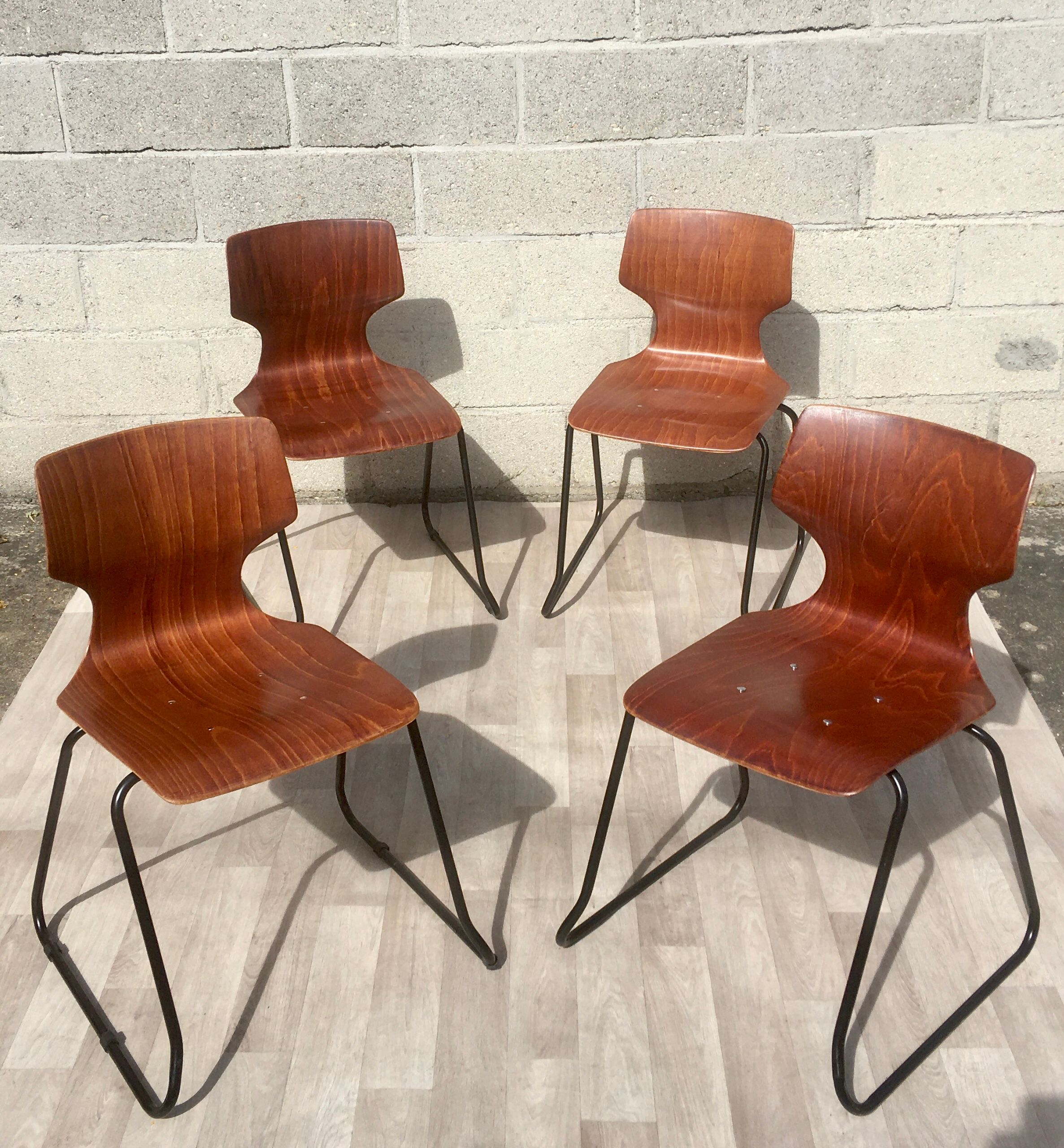 Set of 6 vintage sled chairs