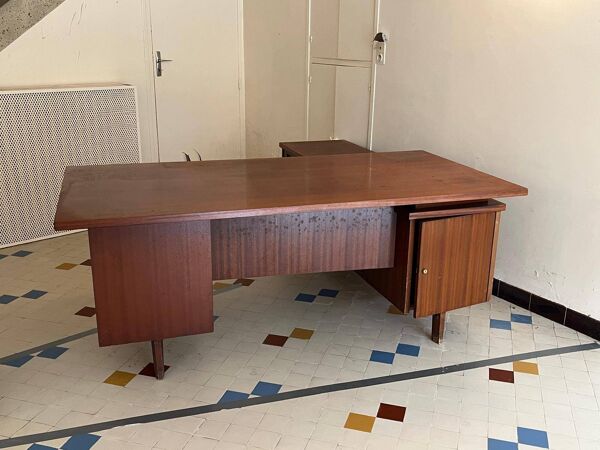 Bureau de direction vintage couleur acajou avec bar