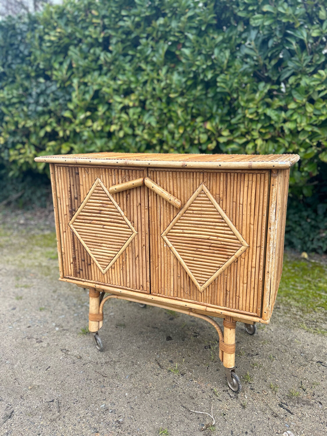 Bamboo furniture with wheels
