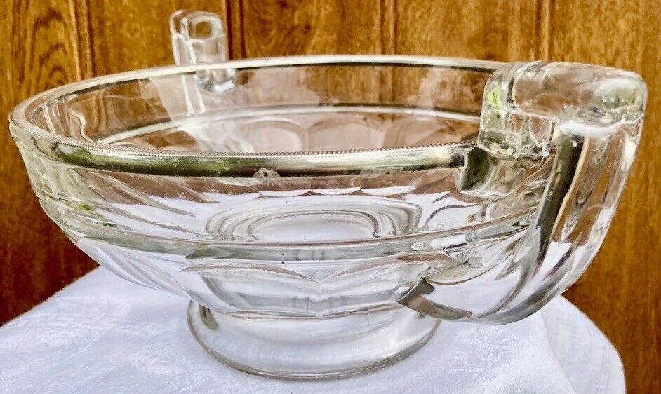 Art Deco fruit bowl with silver Minerva frame, Val Saint Lambert