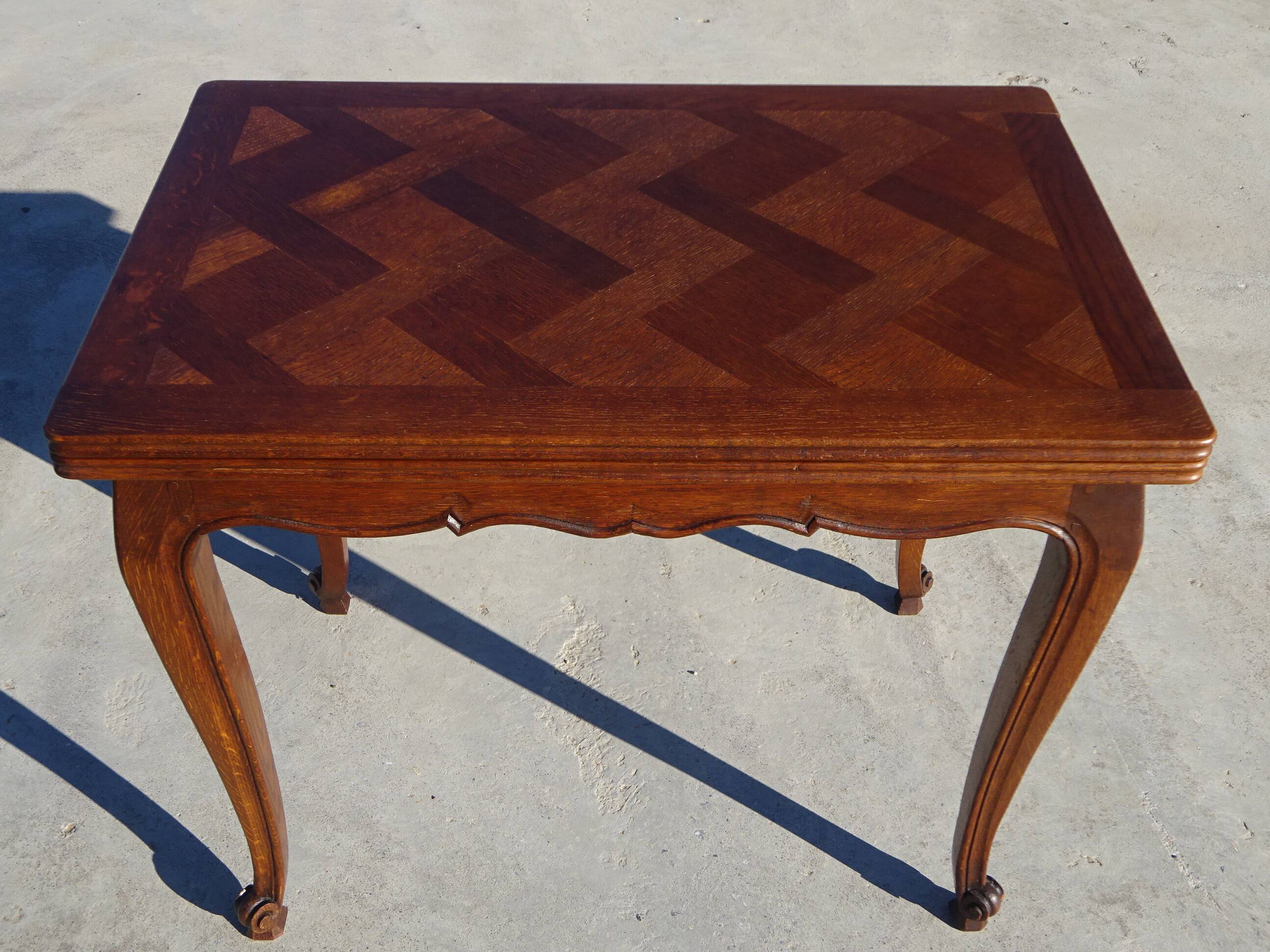 Table portefeuille en chêne