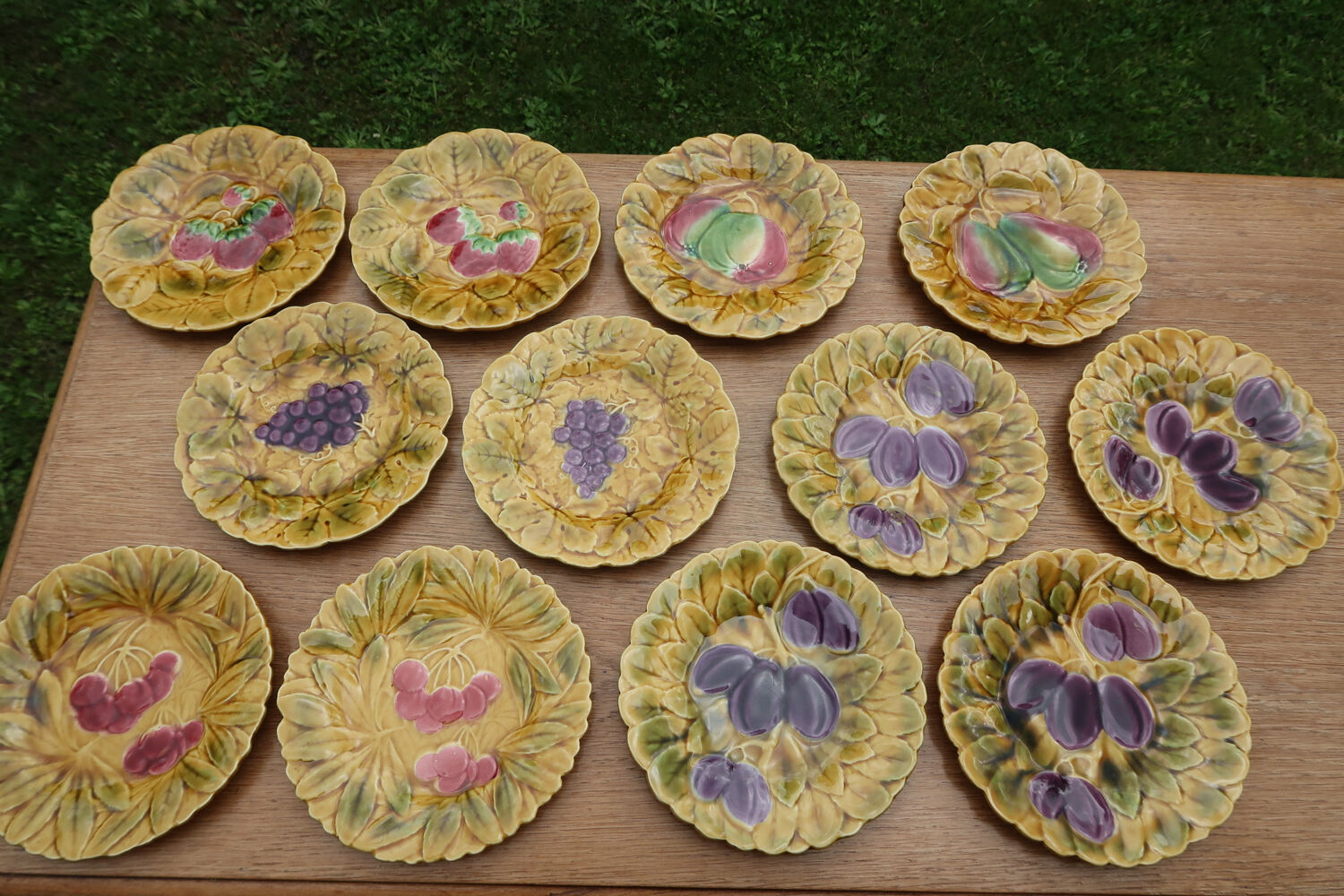 12 sarreguemine fruit plates
