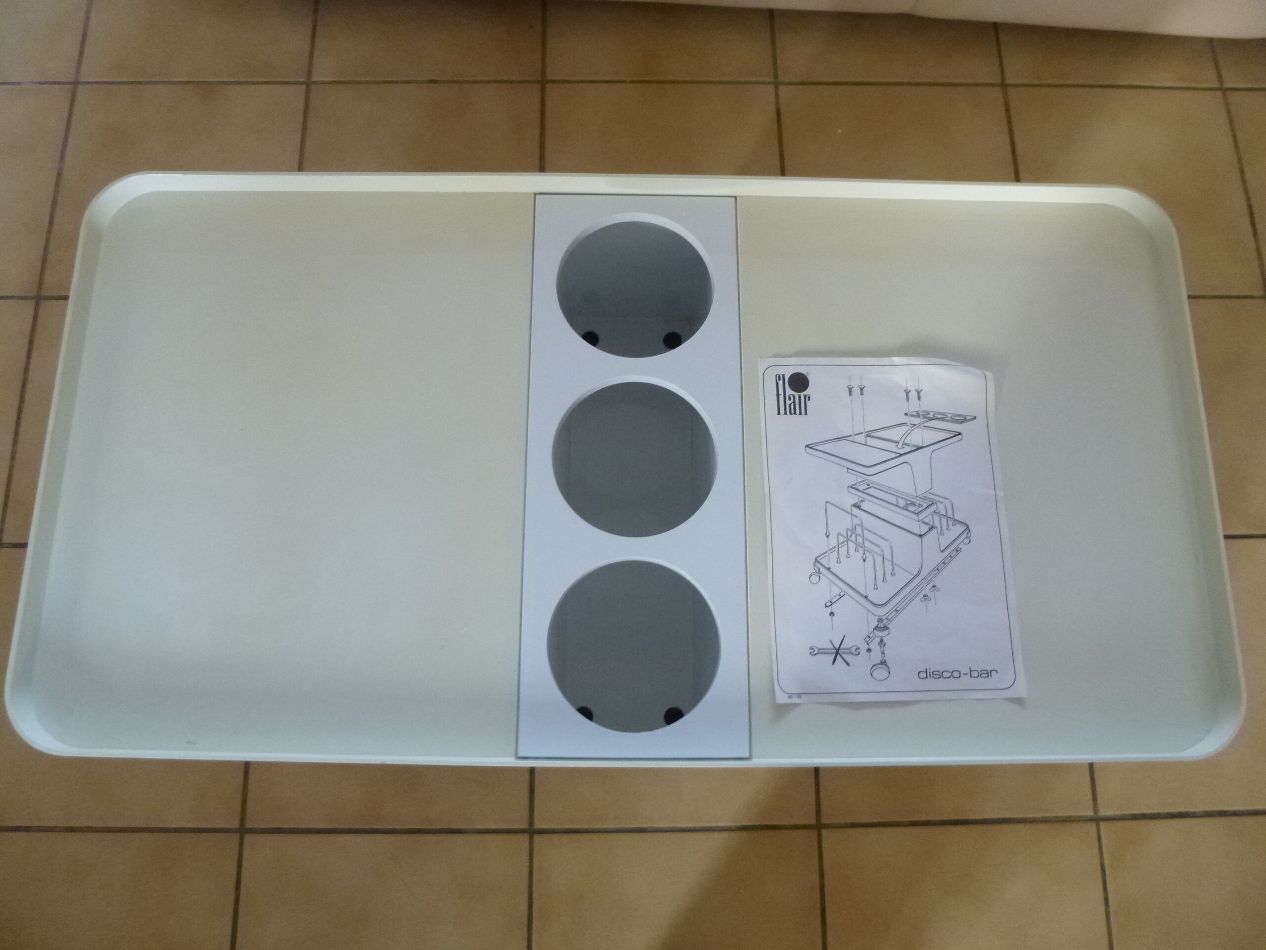 Desserte Disco Bar from Flair