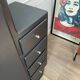Armoire asymétrique peinte en noir