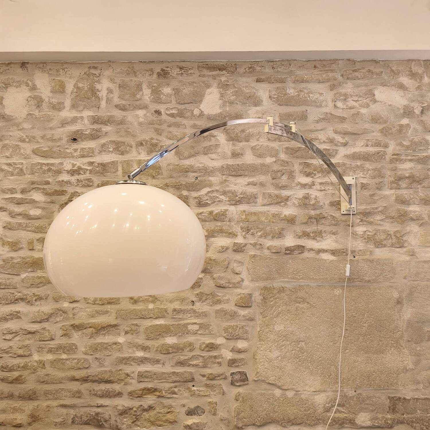 Applique murale Arc, design Goffredo Reggiani, 1970