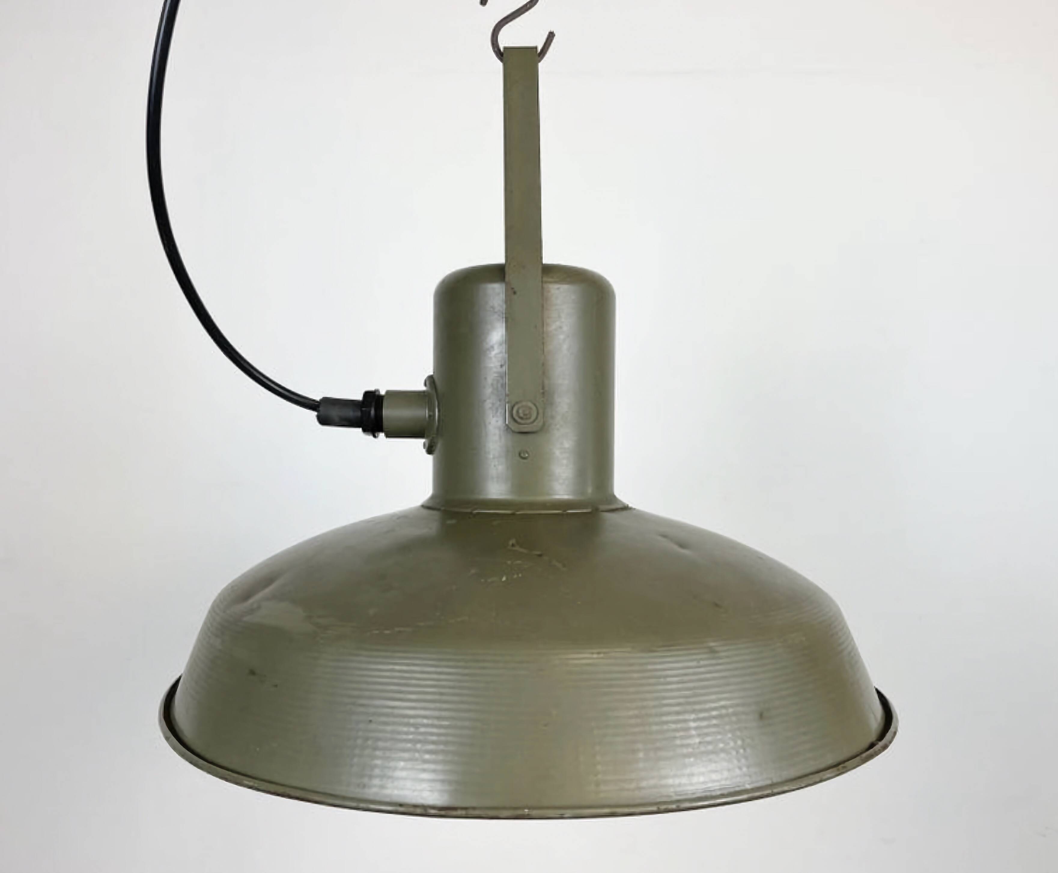 Vintage Green Army Pendant Lamp, 1960s