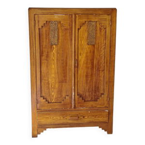 Armoire de style Art