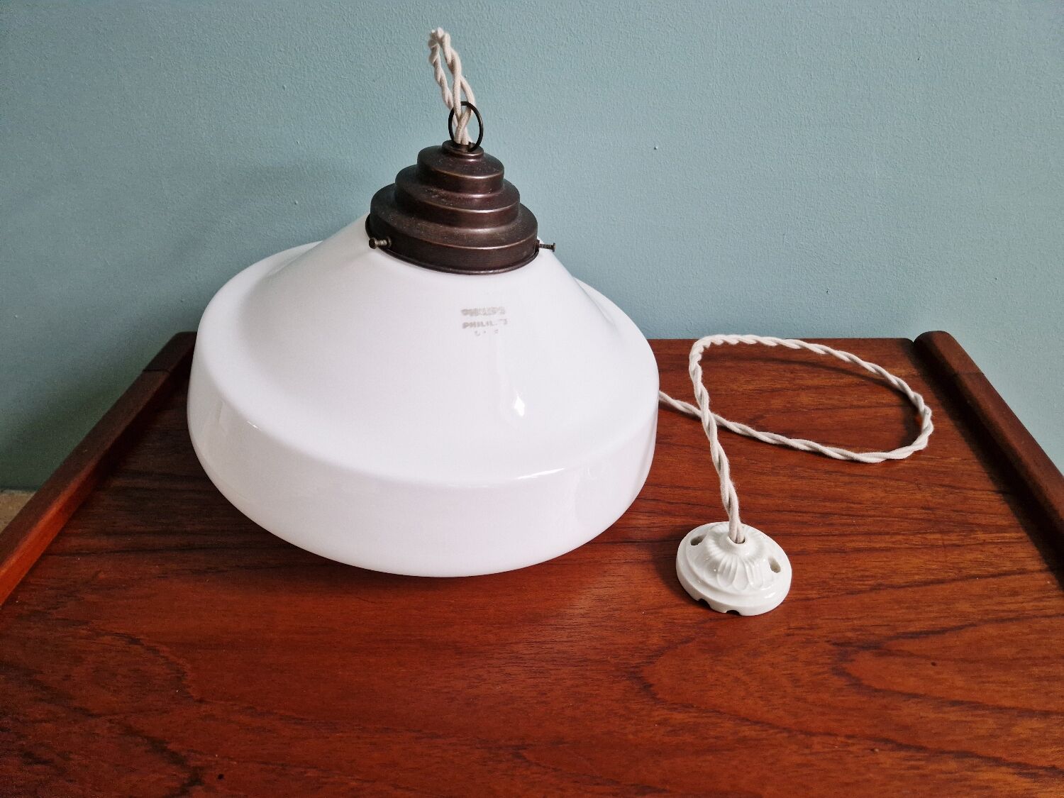 Art Deco Philips suspension in white opaline, Phililite series, 1930.