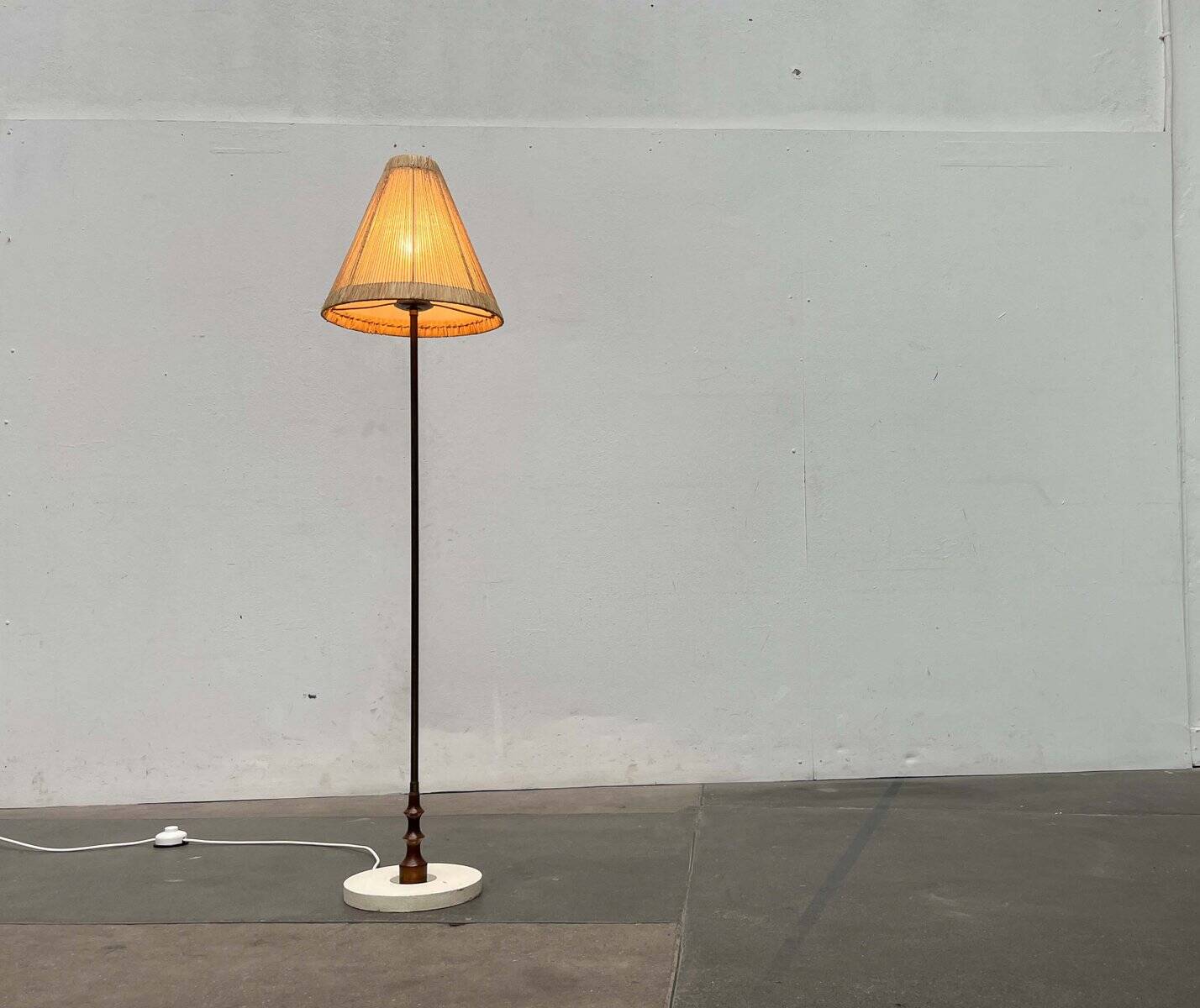 Mid-century modern floor lamp, 1960s