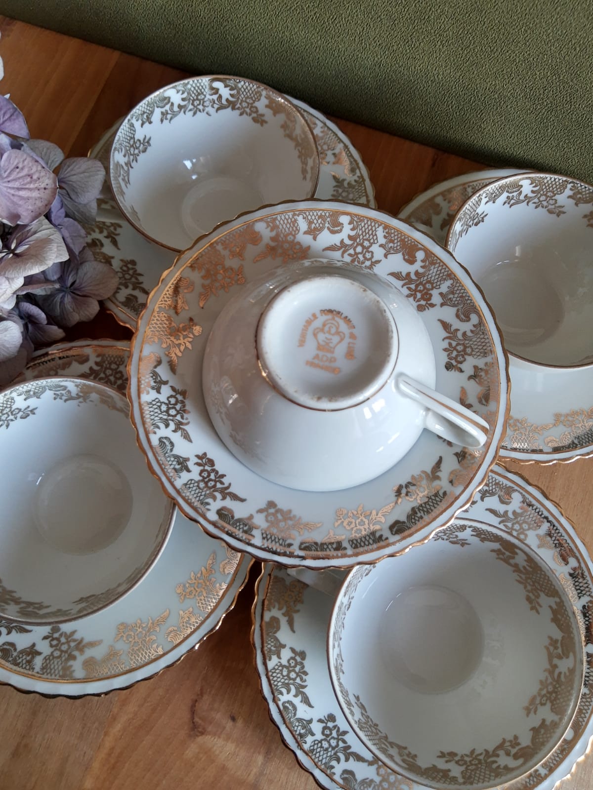Ensemble service à café 5 tasses et sous tasses Porcelaine de Luxe ADP France