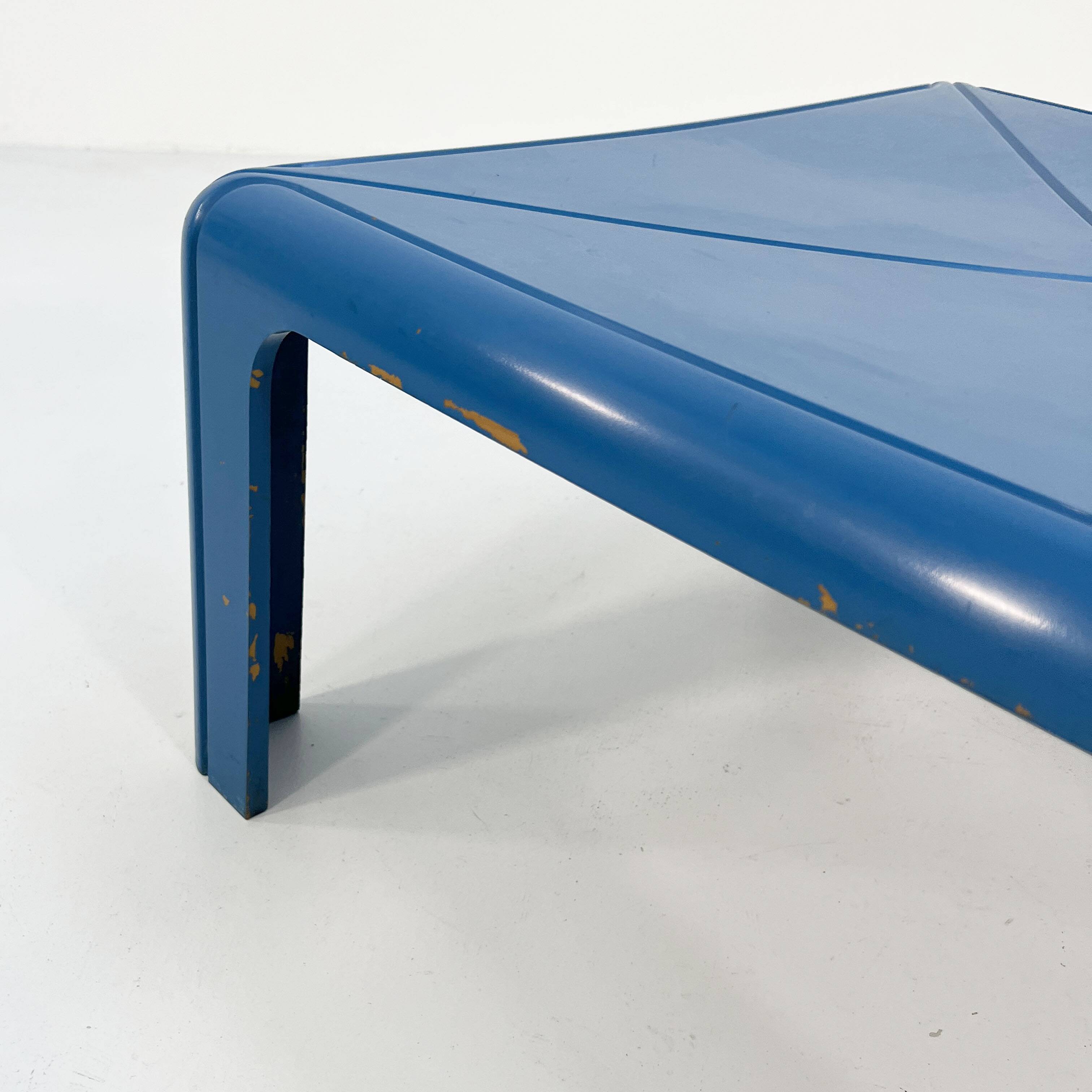 Blue coffee table model 4894 by Gae Aulenti for Kartell, 1970