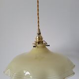Yellow opaline suspension