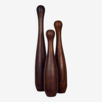 Trio de quilles décoratives en bois massif, design scandinave, 1970