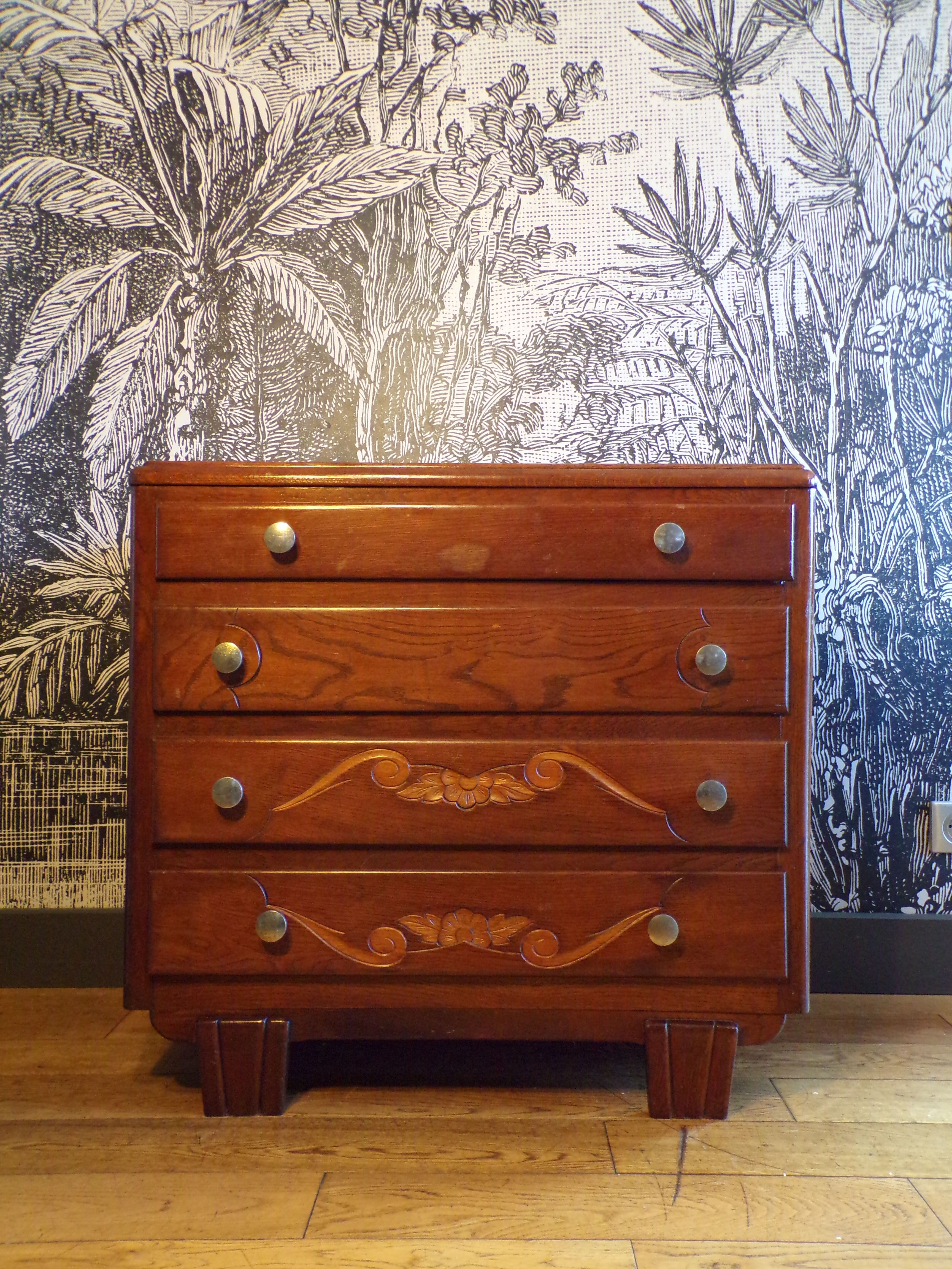 Commode 1930