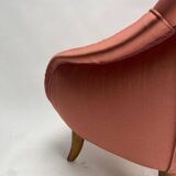 Mid-Century Armchair in Pink Satin in the style fo Gio Ponti, Italy, 1950s