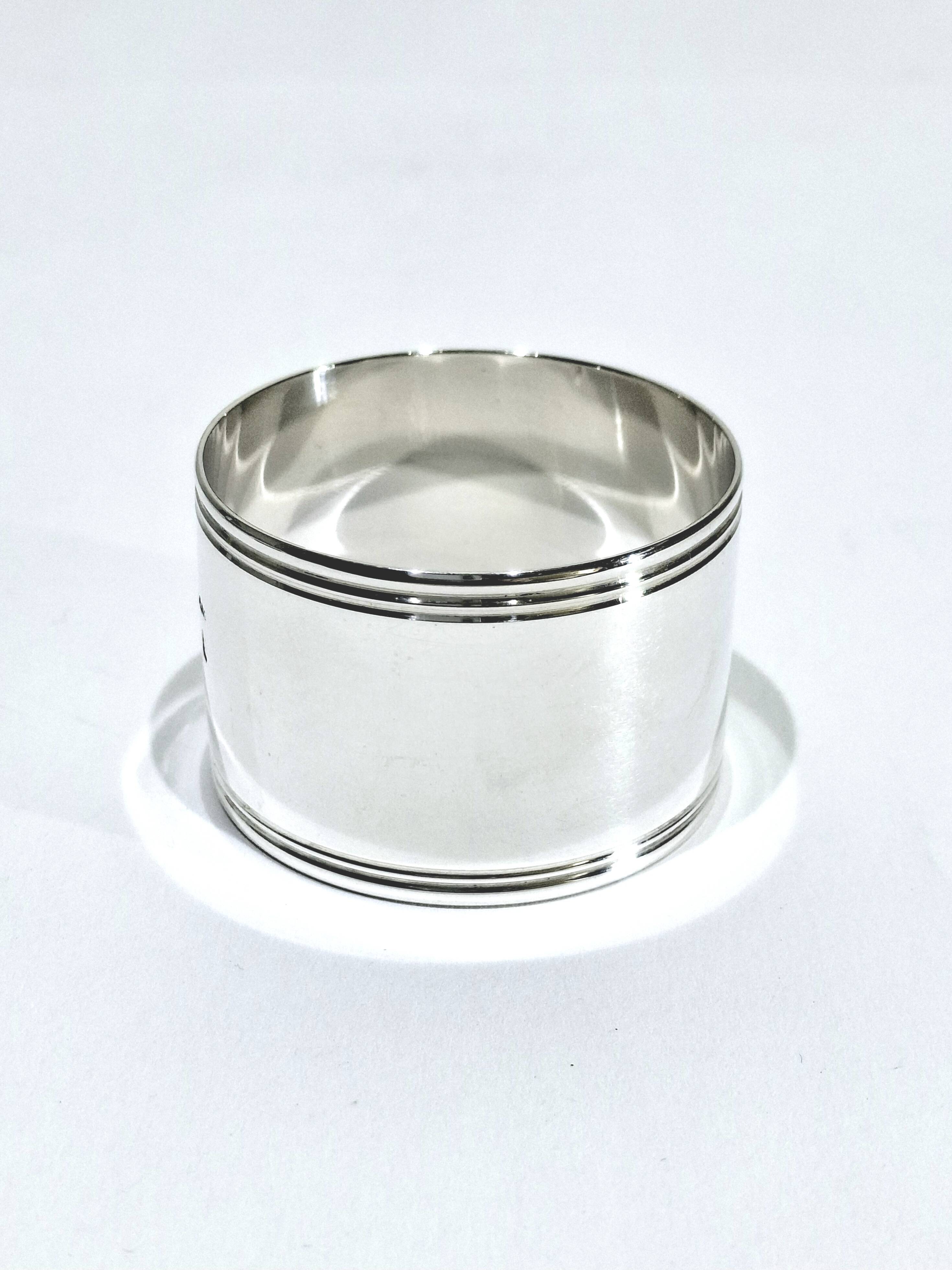 Christofle - rond de serviette en argent modèle cluny