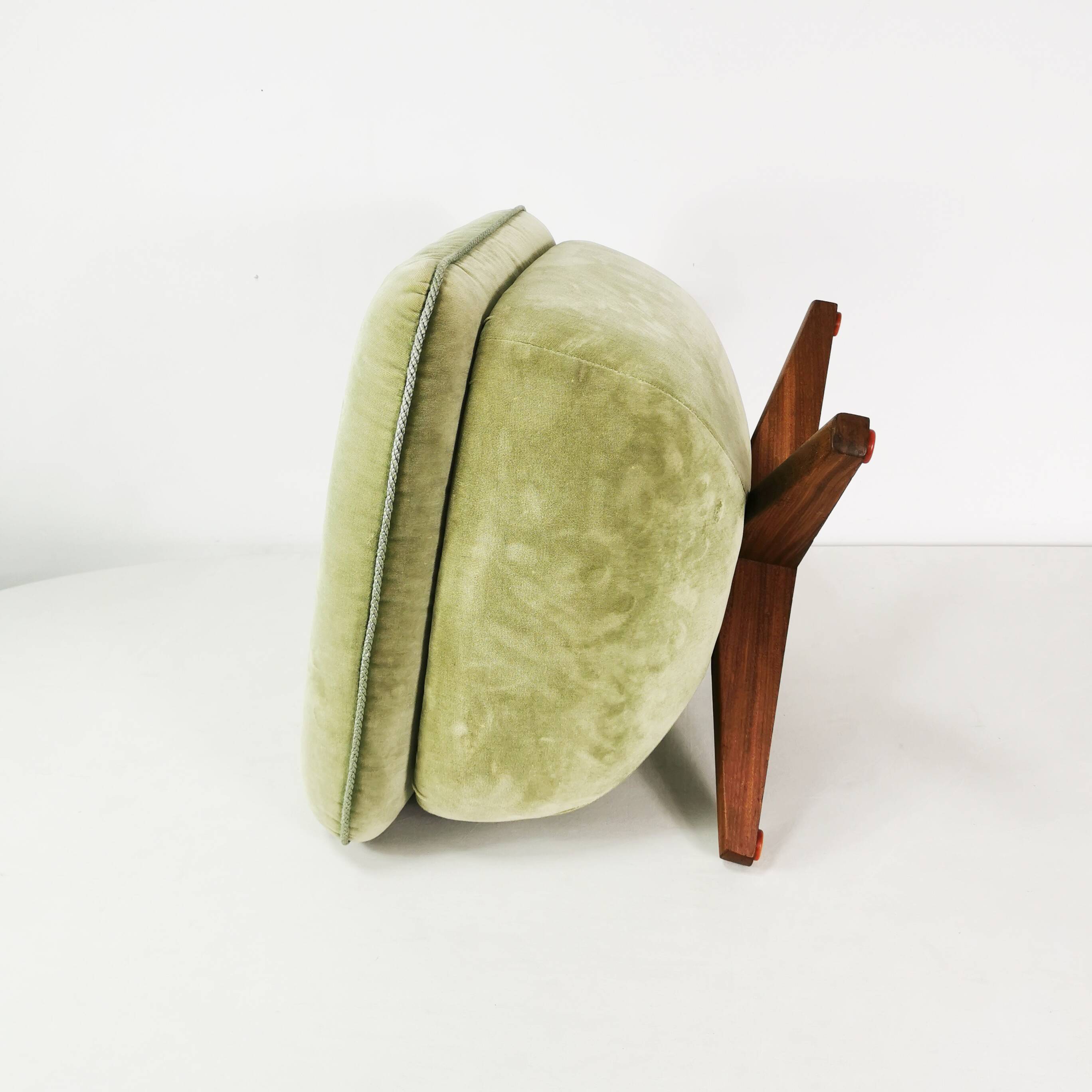 Pouf du milieu du siècle, Parker Knoll, Royaume-Uni, années 1960.