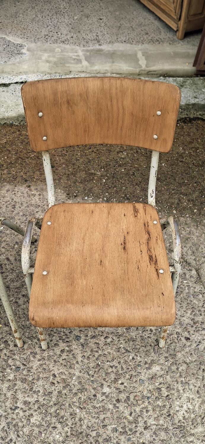 Chaises industrielles