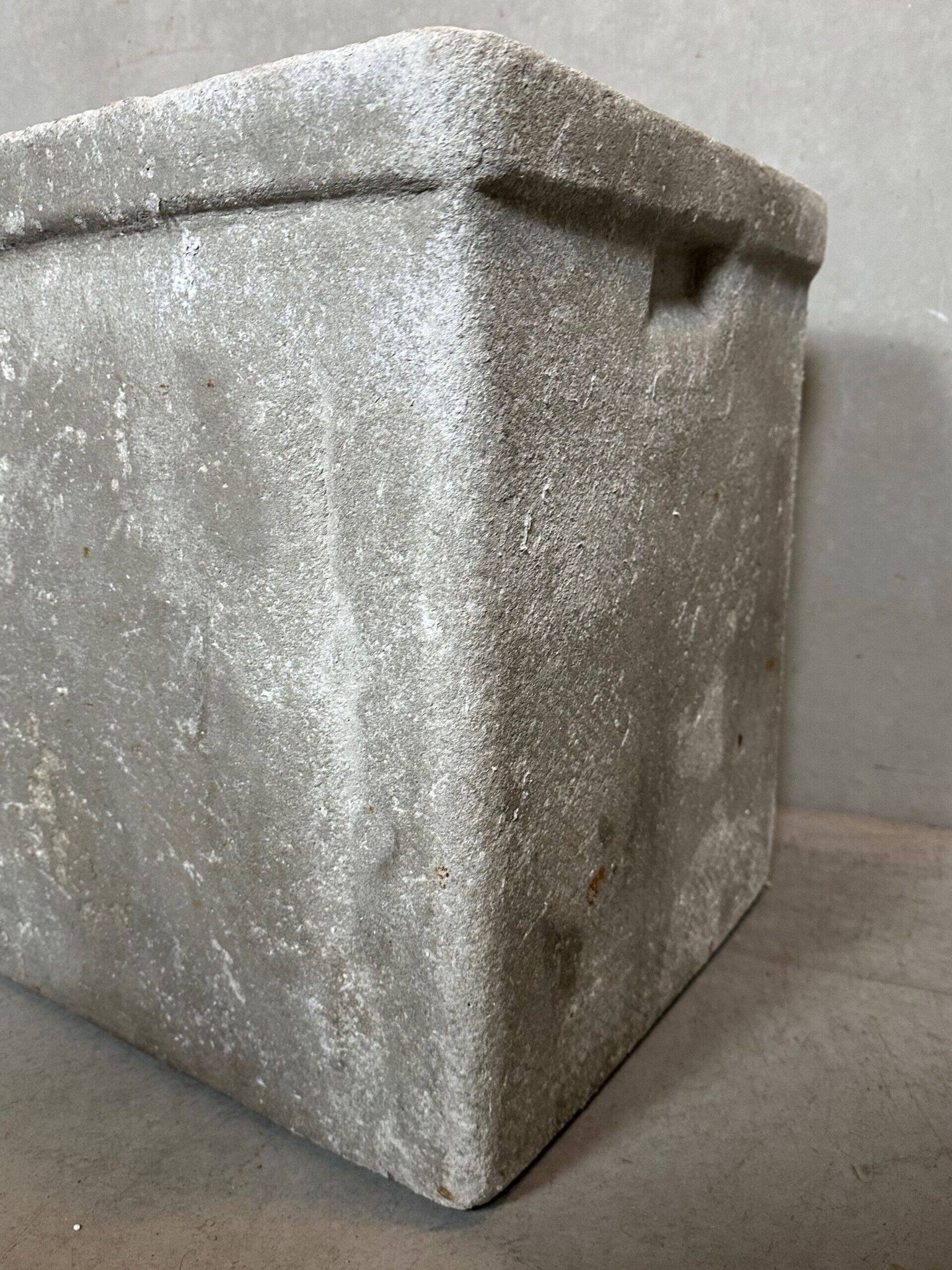 XL planter – Willy Guhl – Switzerland