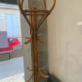 Porte manteau perroquet rotin