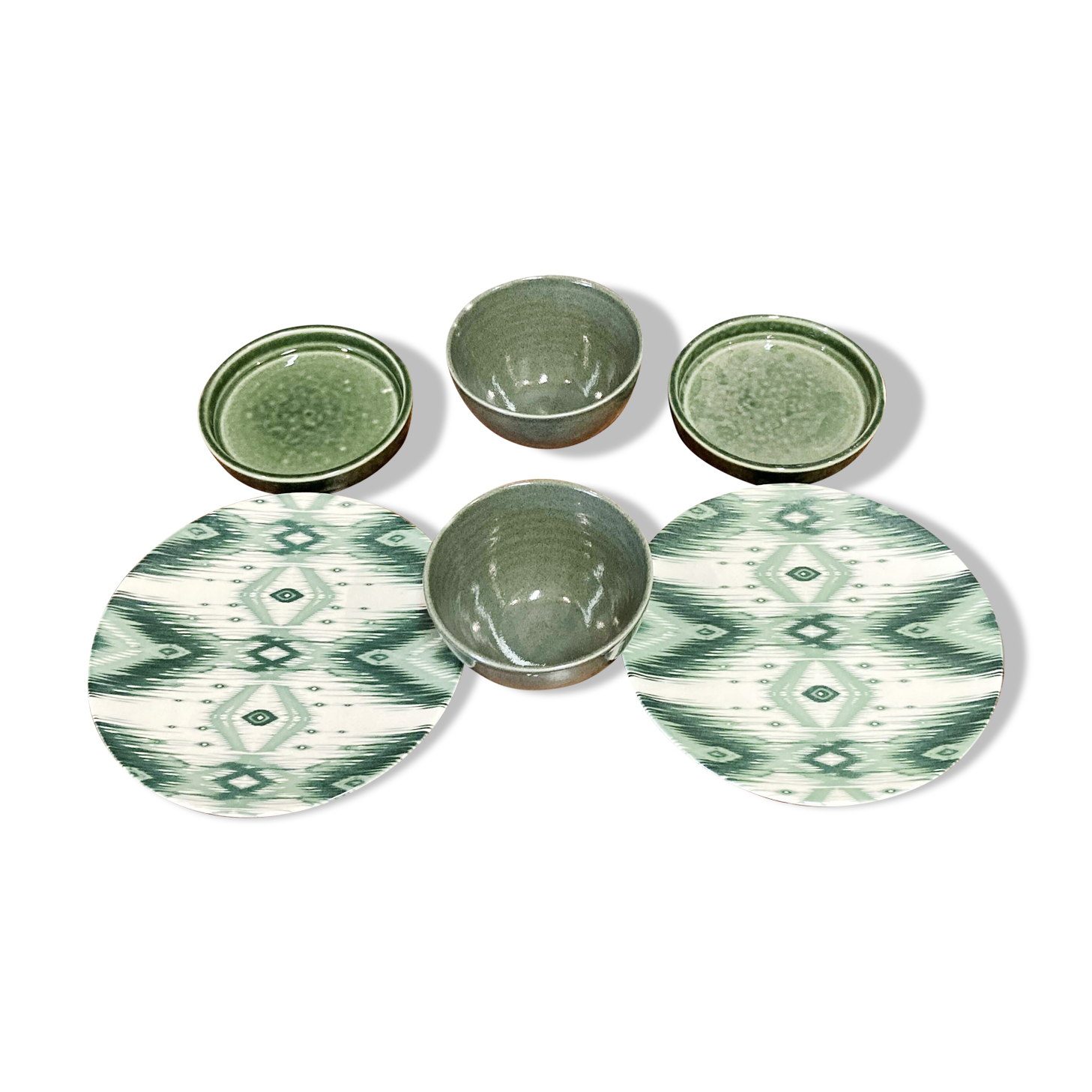 6-piece set entirely handmade.