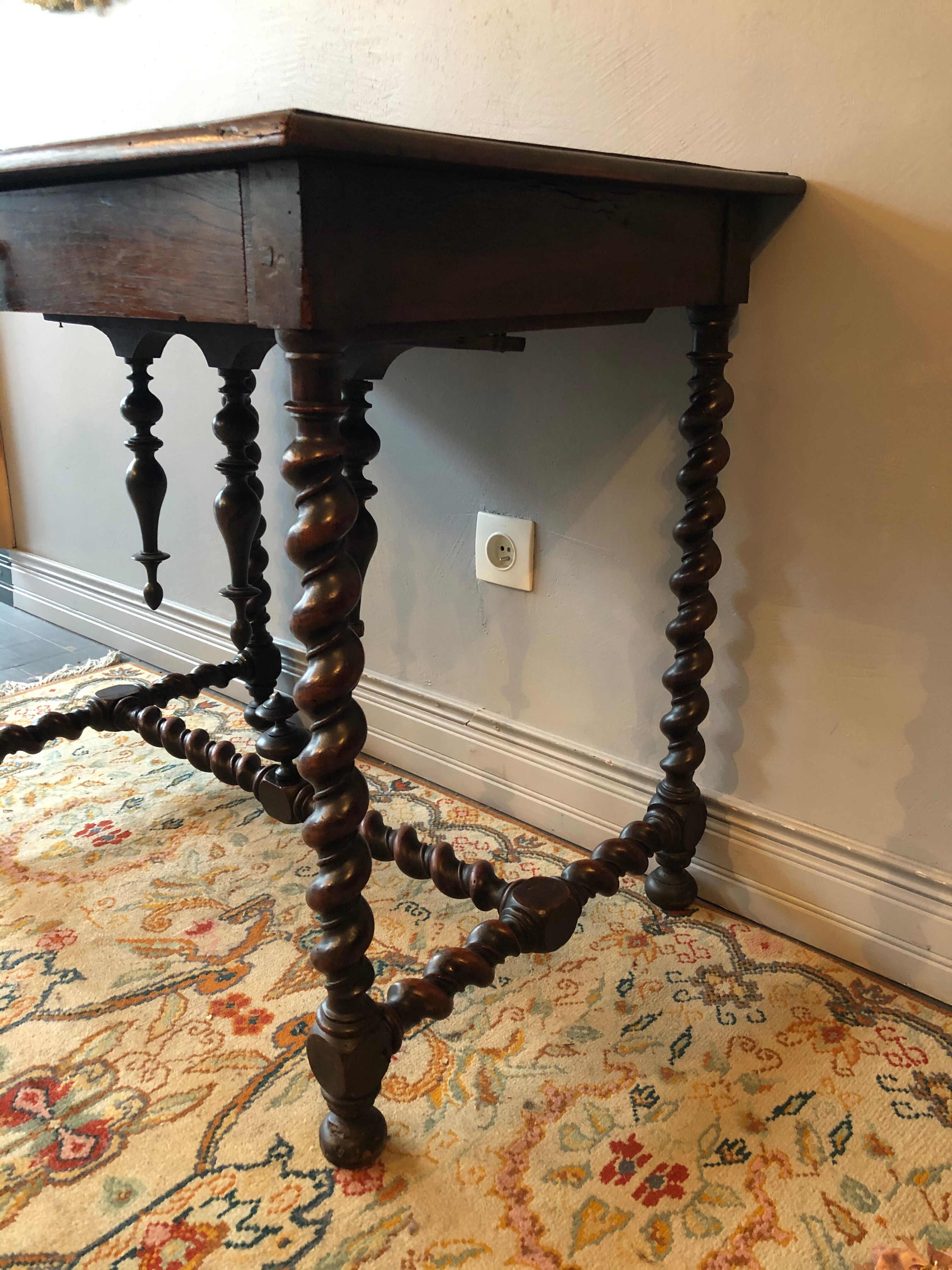 Office, writing table at the end of the 19th century