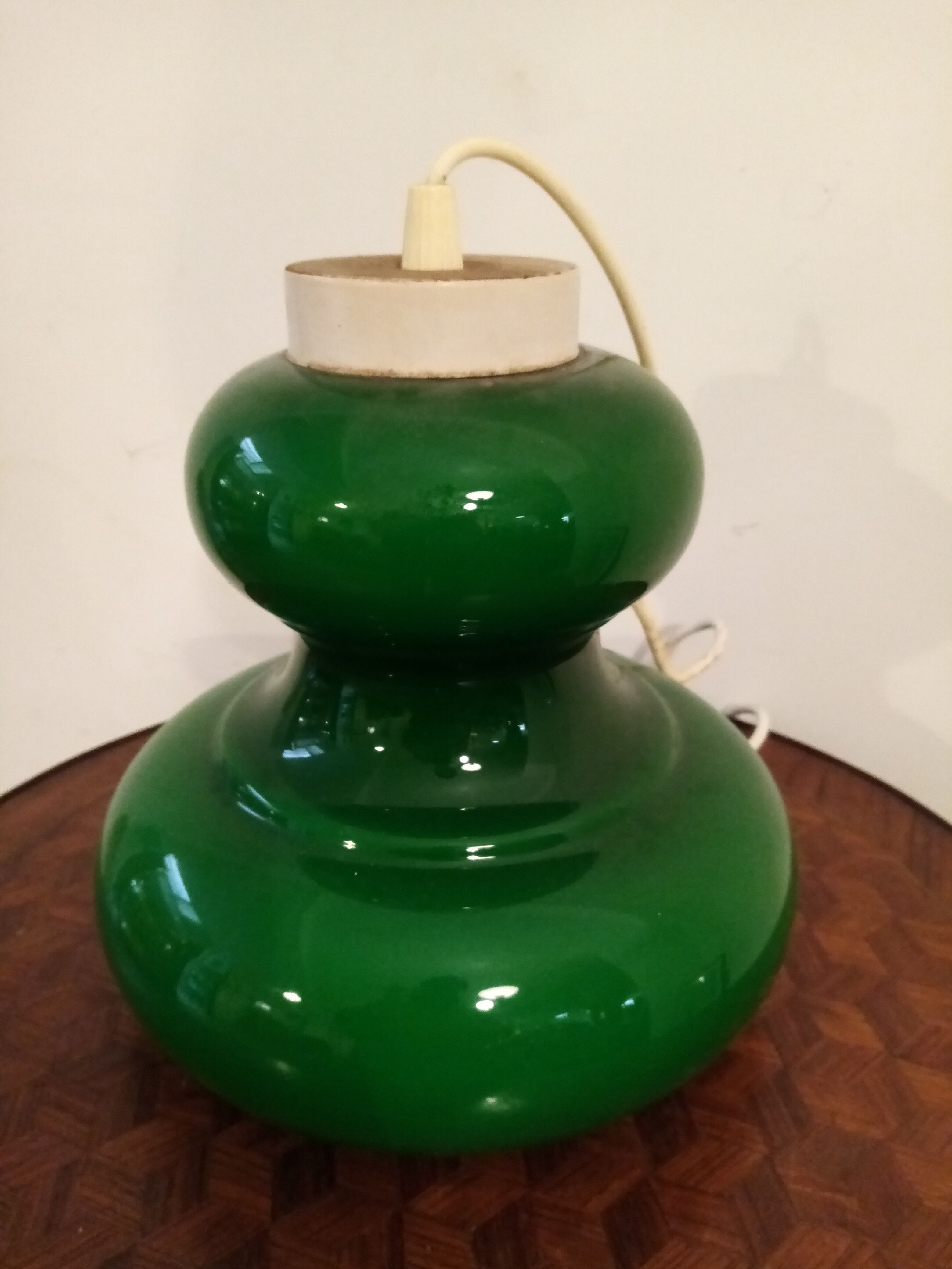 Opaline hanging lamp
