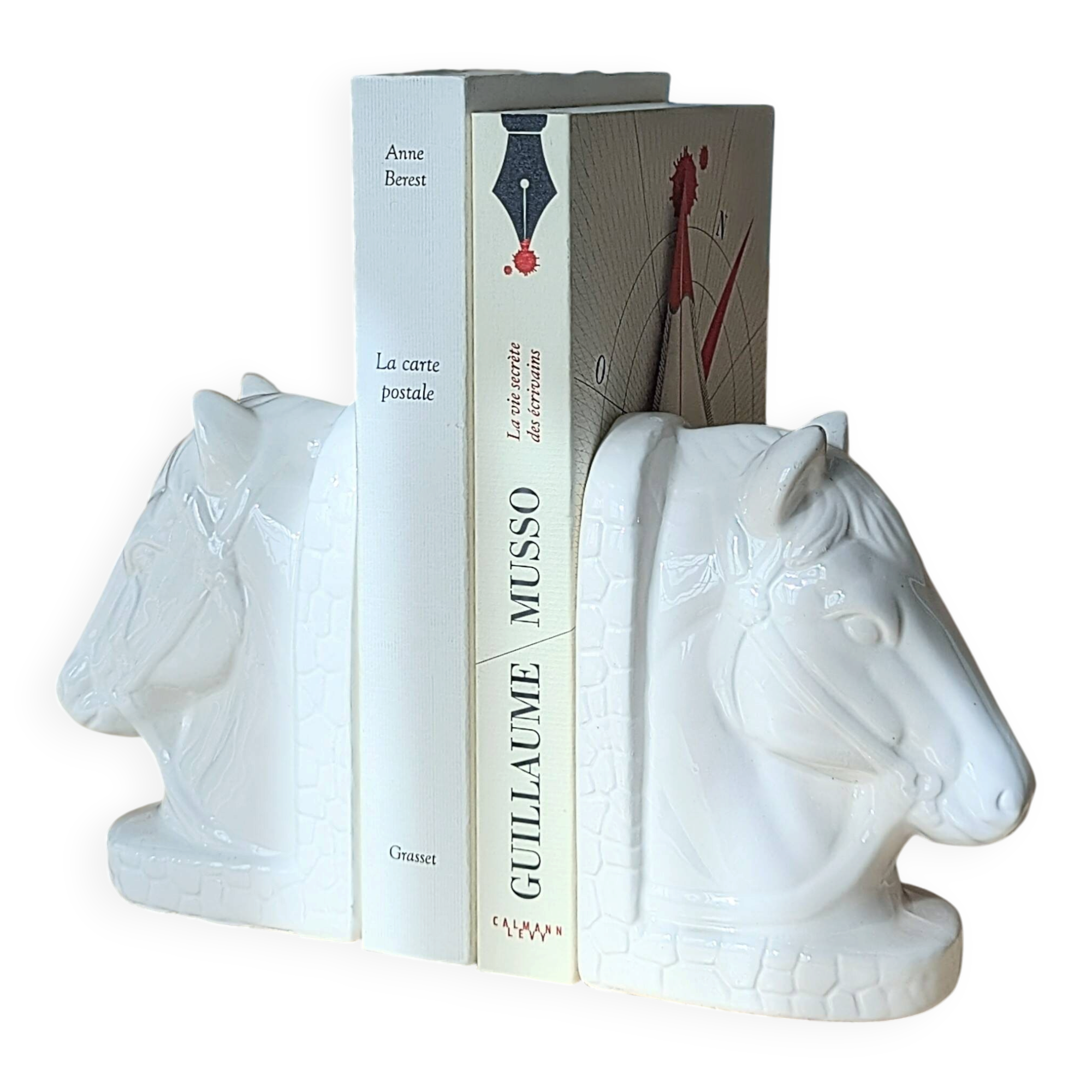 Magnificent pair of vintage ceramic bookends (D-0038)