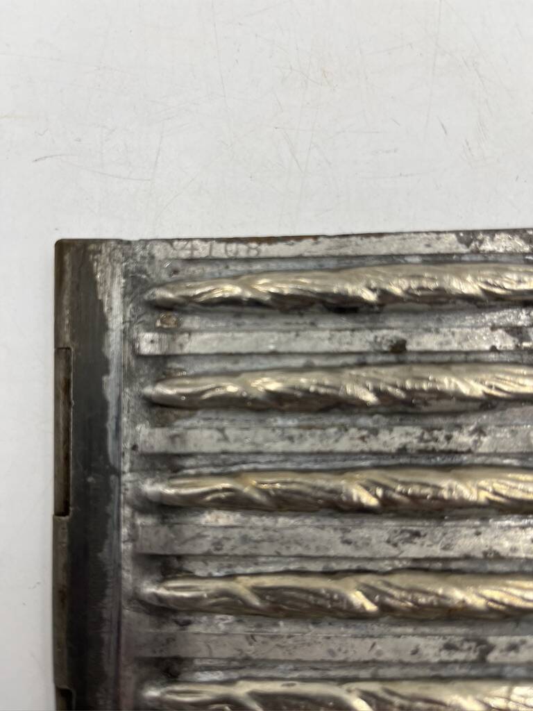 “Baguette” hinged chocolate mold