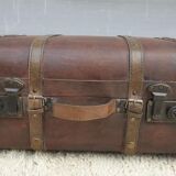 Decorative poplar suitcase with 2 clasps