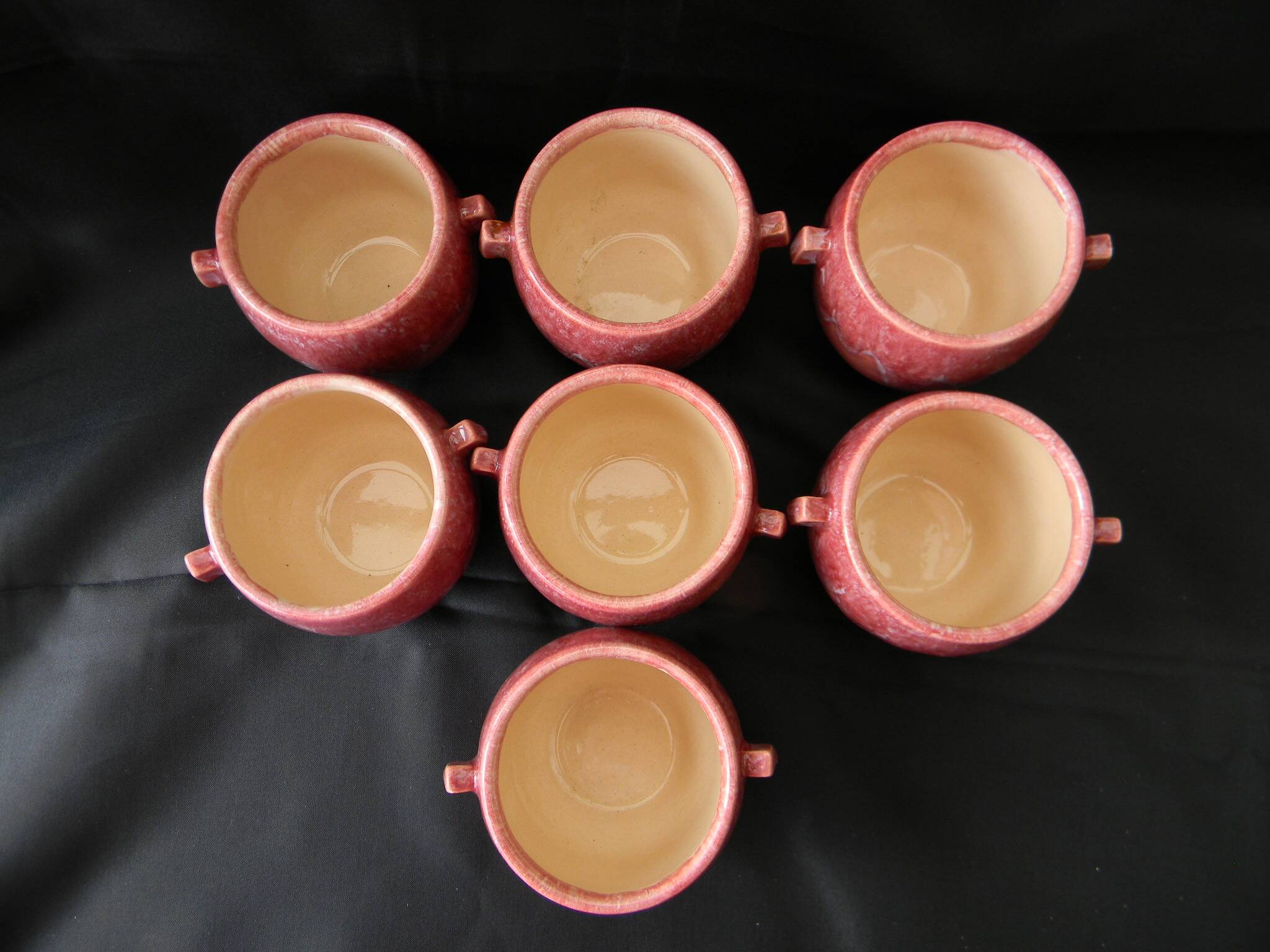 7 small ceramic pots by Jacques LACHENY. Saint Amand en Puisaye.