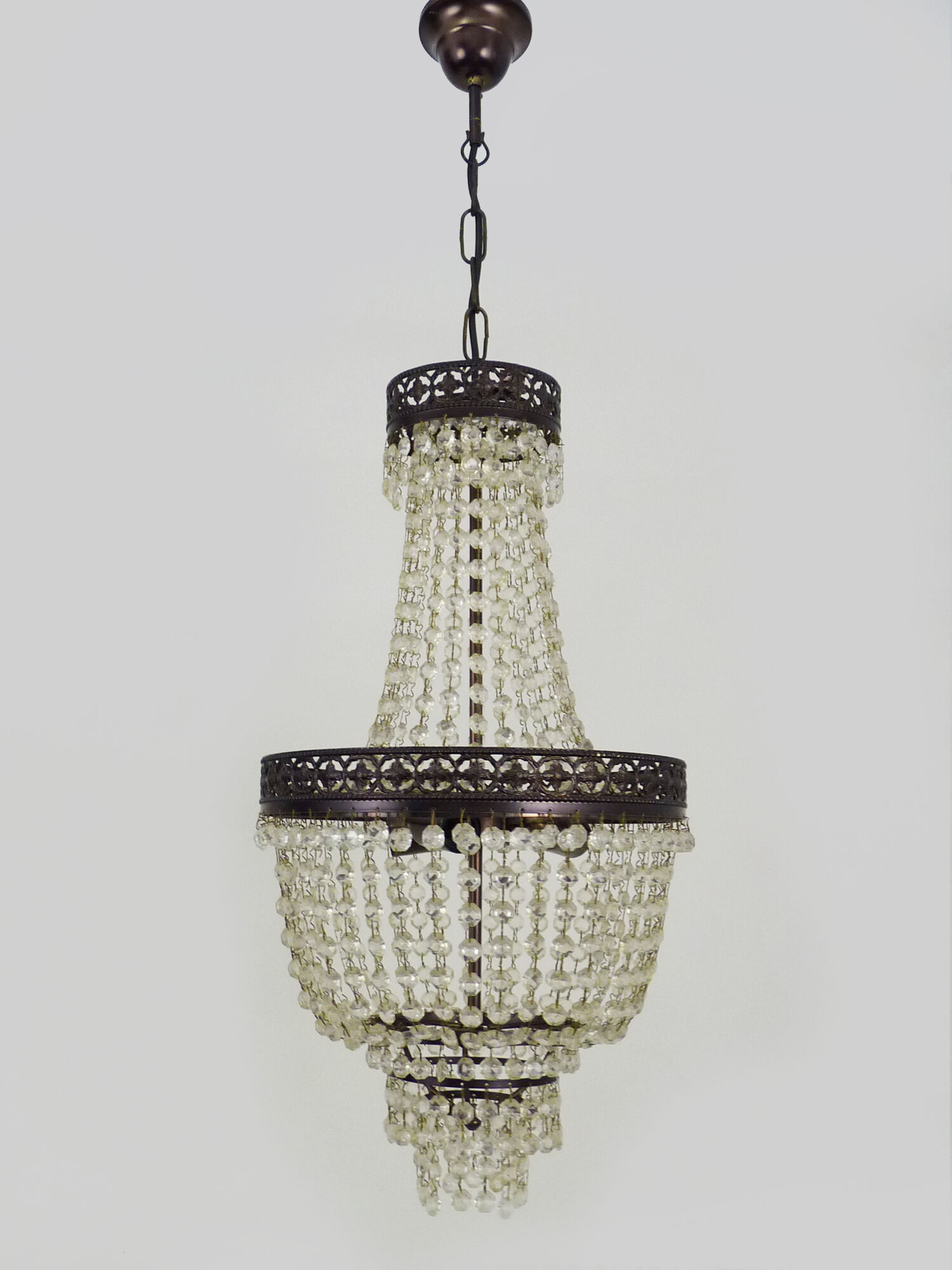 Hot air balloon chandelier, glass grapevines. Chandelier grapevines. Year 80
