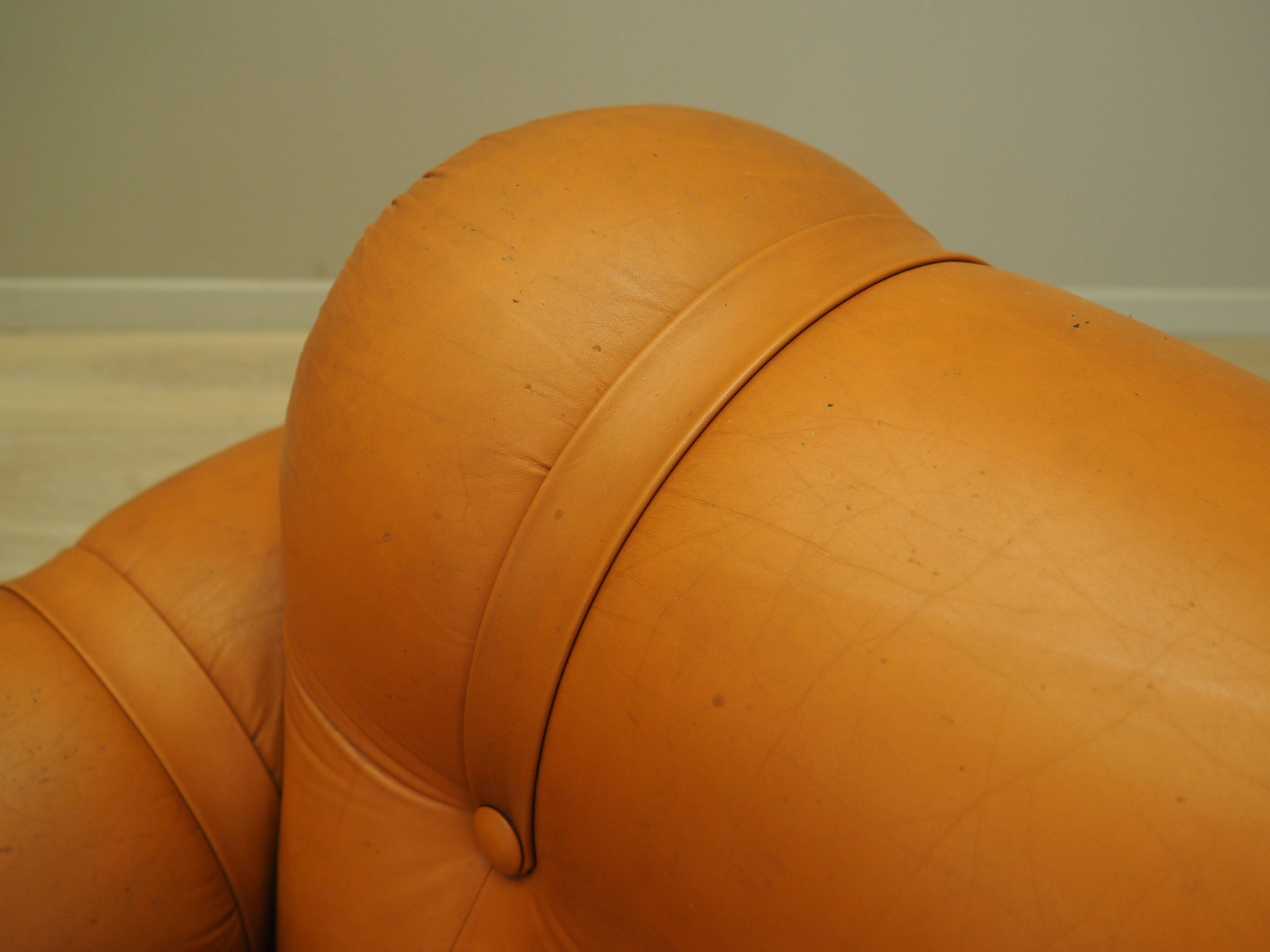 Ensemble de fauteuils orange, design Space Age, années 1960, production : Italie