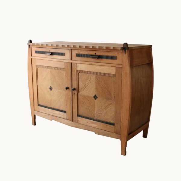 Un buffet de l'école d'Amsterdam, Pays-Bas, année 30.