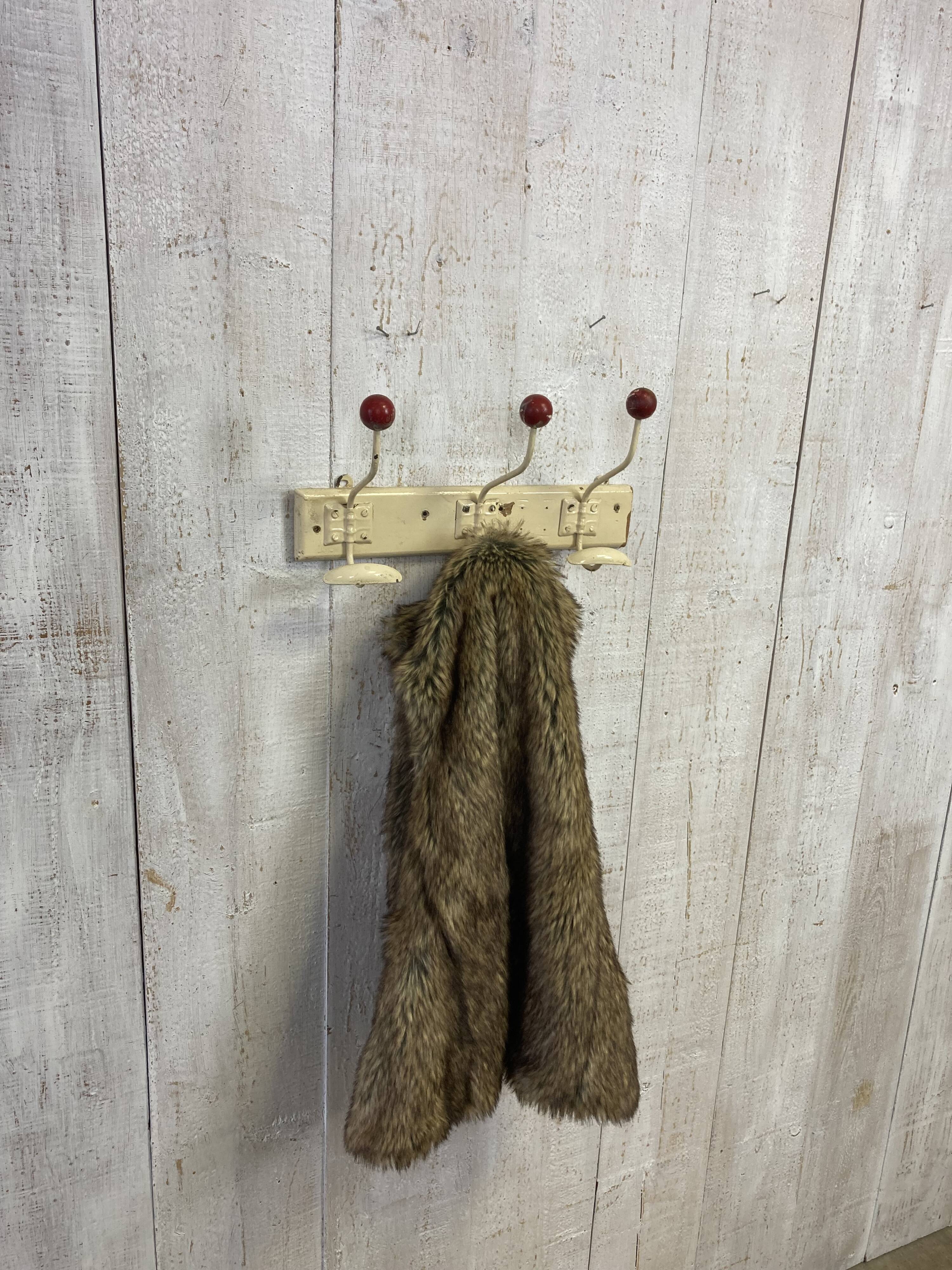 Bistro coat rack