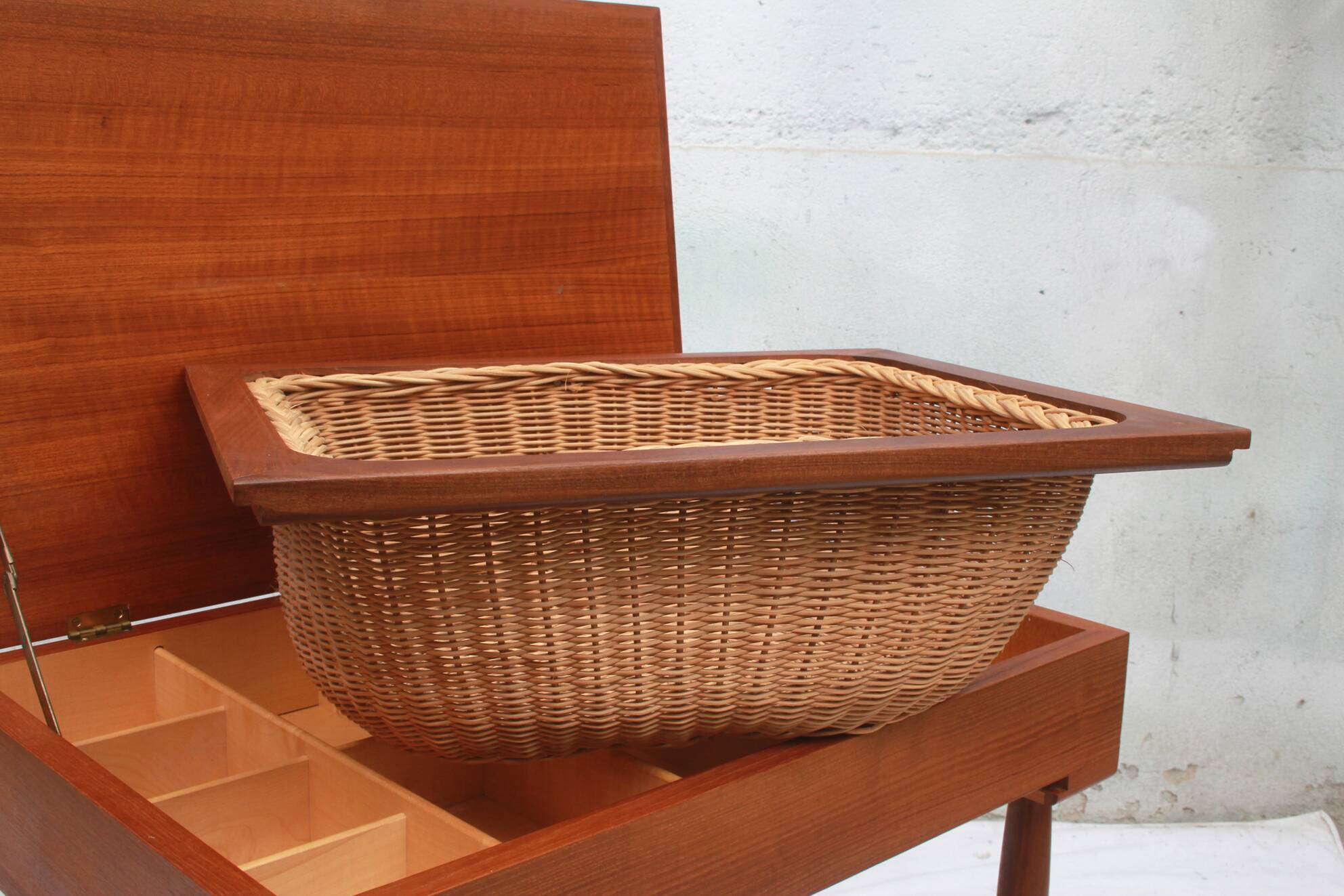 1960s Utensilo in Teak with basket