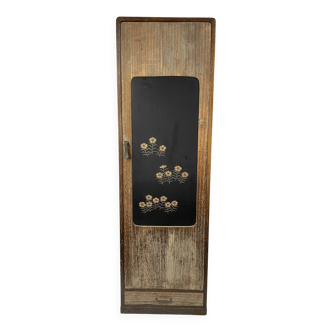 Narrow low cabinet - Japan 1930-50