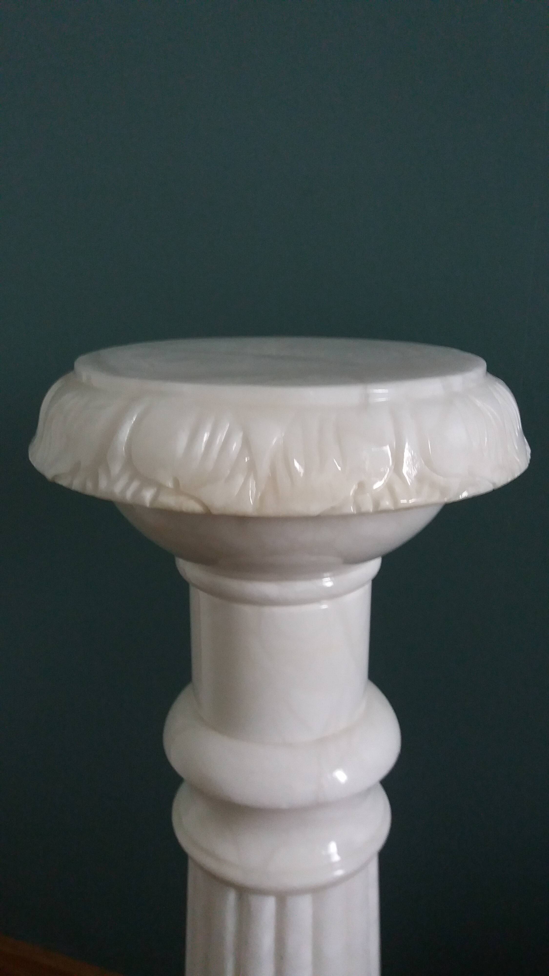 Alabaster light column