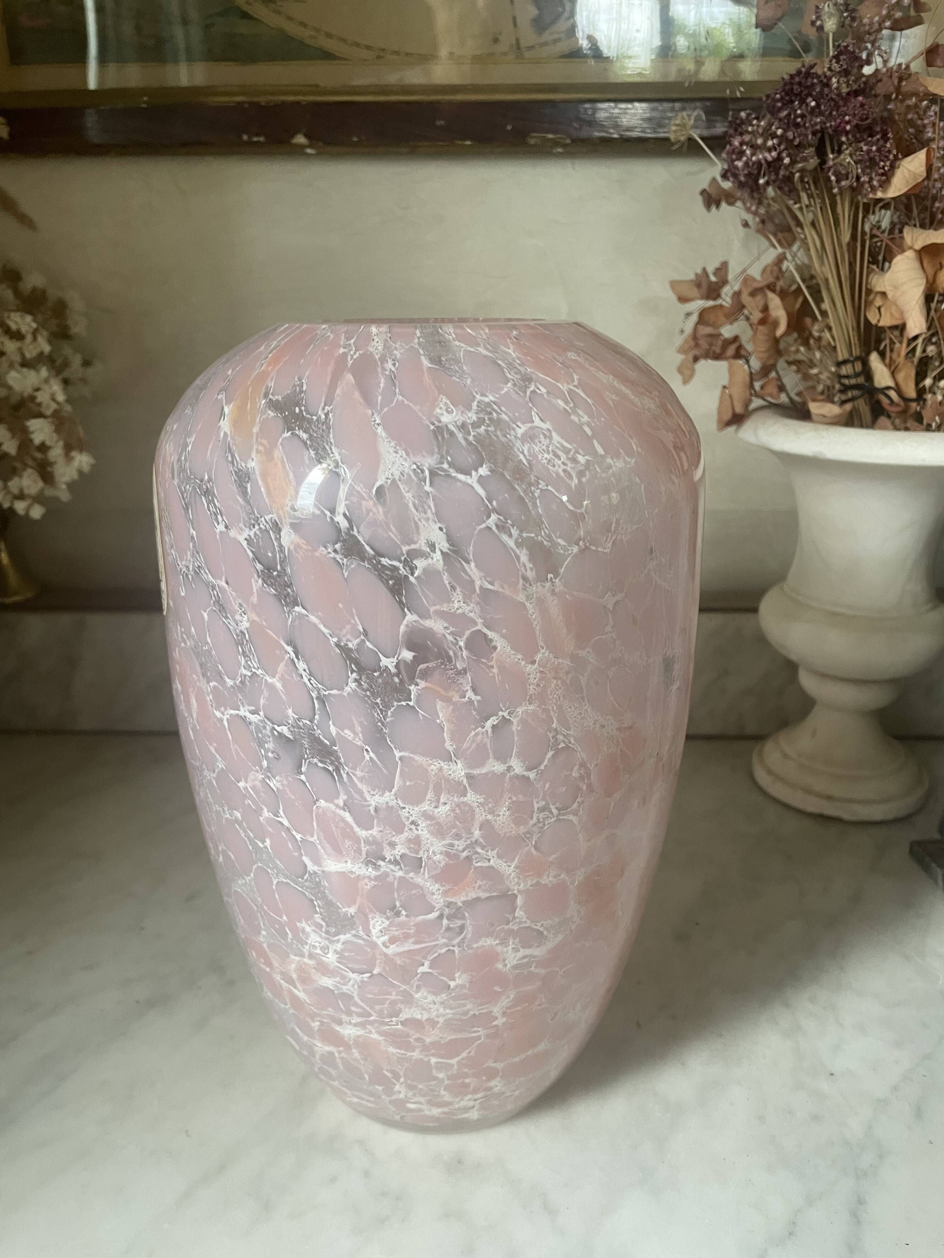 Marbled pink blown glass art vase, La Rochère