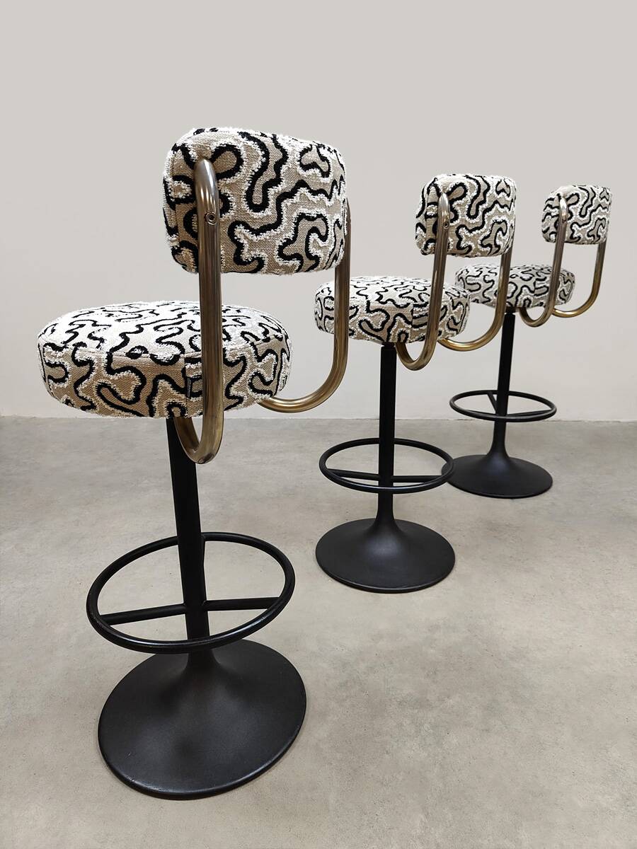 Swedish design Cobra barstools Borje Johanson ‘Swirl’