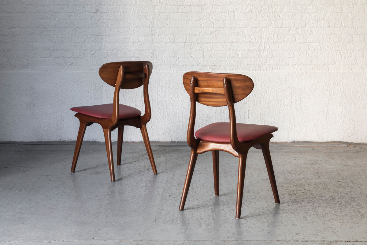 Set of 4 dining chairs in teak and burgundy by Louis van Teeffelen, The Netherlands, 1960’s
