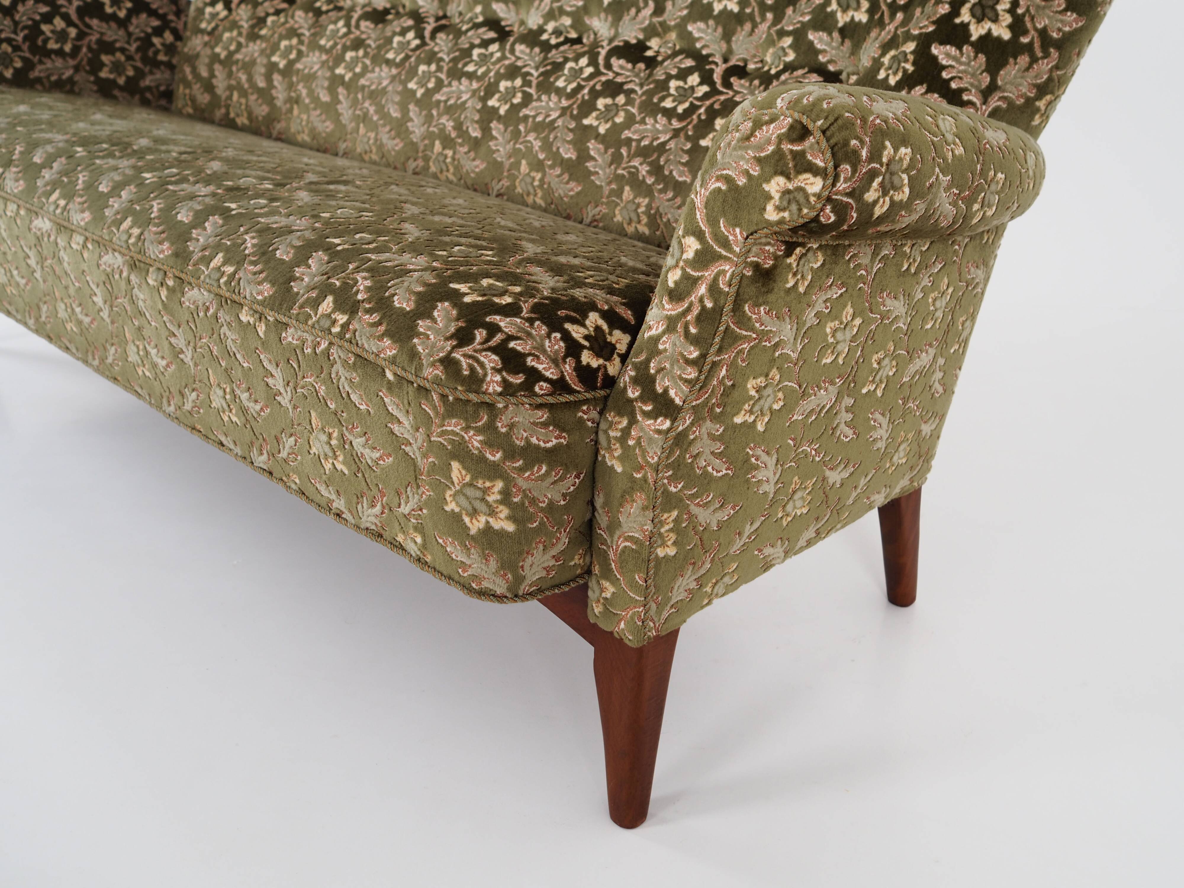 Beech sofa, Danish design, 1960s, manufacturer: Fritz Hansen