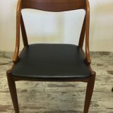 4 Samcom chairs by Johannes Andersen