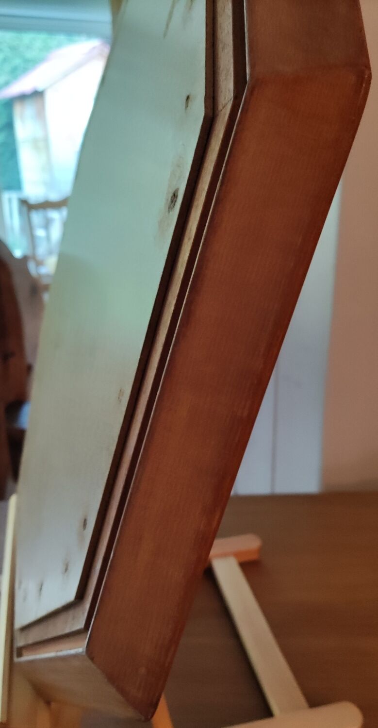 Beveled octagonal mirror