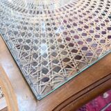 Vintage nesting tables in wood and cane – perfect condition.